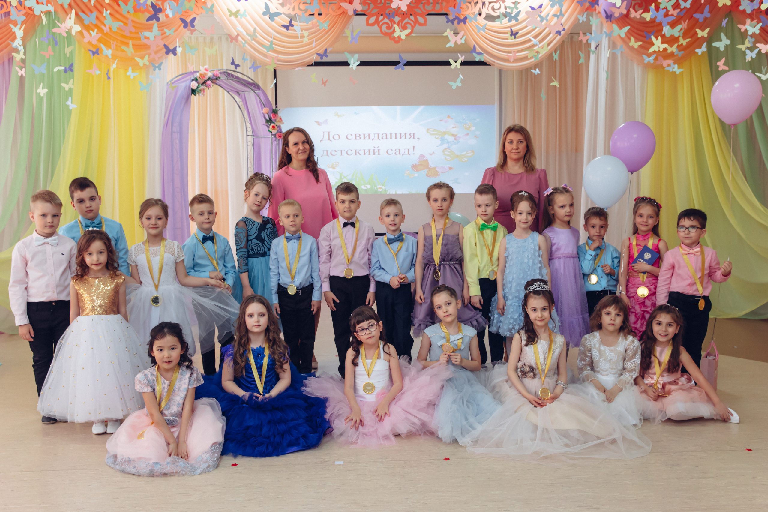 Выпускные альбомы. Семейный фотограф в Санкт-Петербурге Алиса Мохова