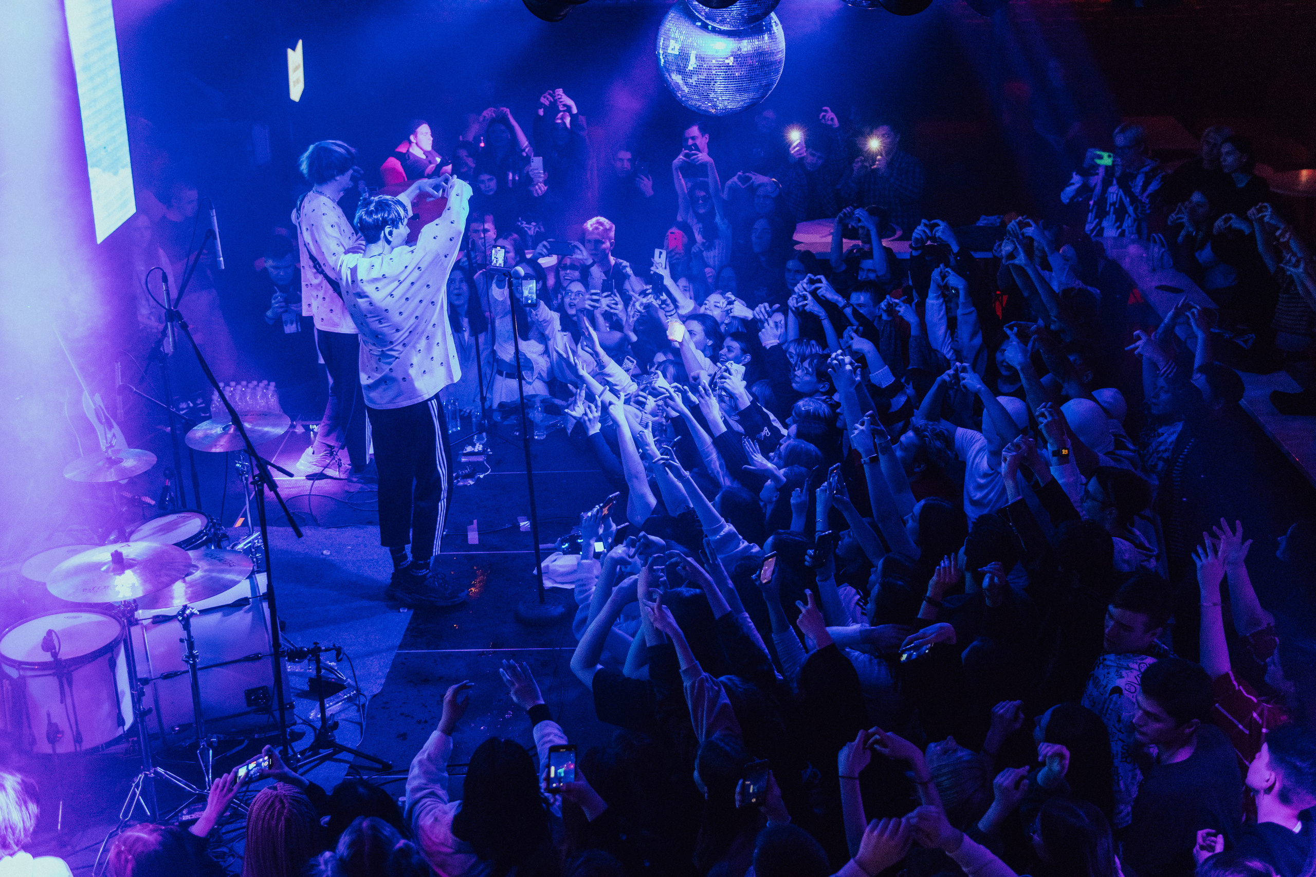 Репортажная съемка концерта группы КОСМОНАВТОВ НЕТ в г. Ростов-на-Дону. Фотограф в Ростове-на-Дону Игорь Апасеев