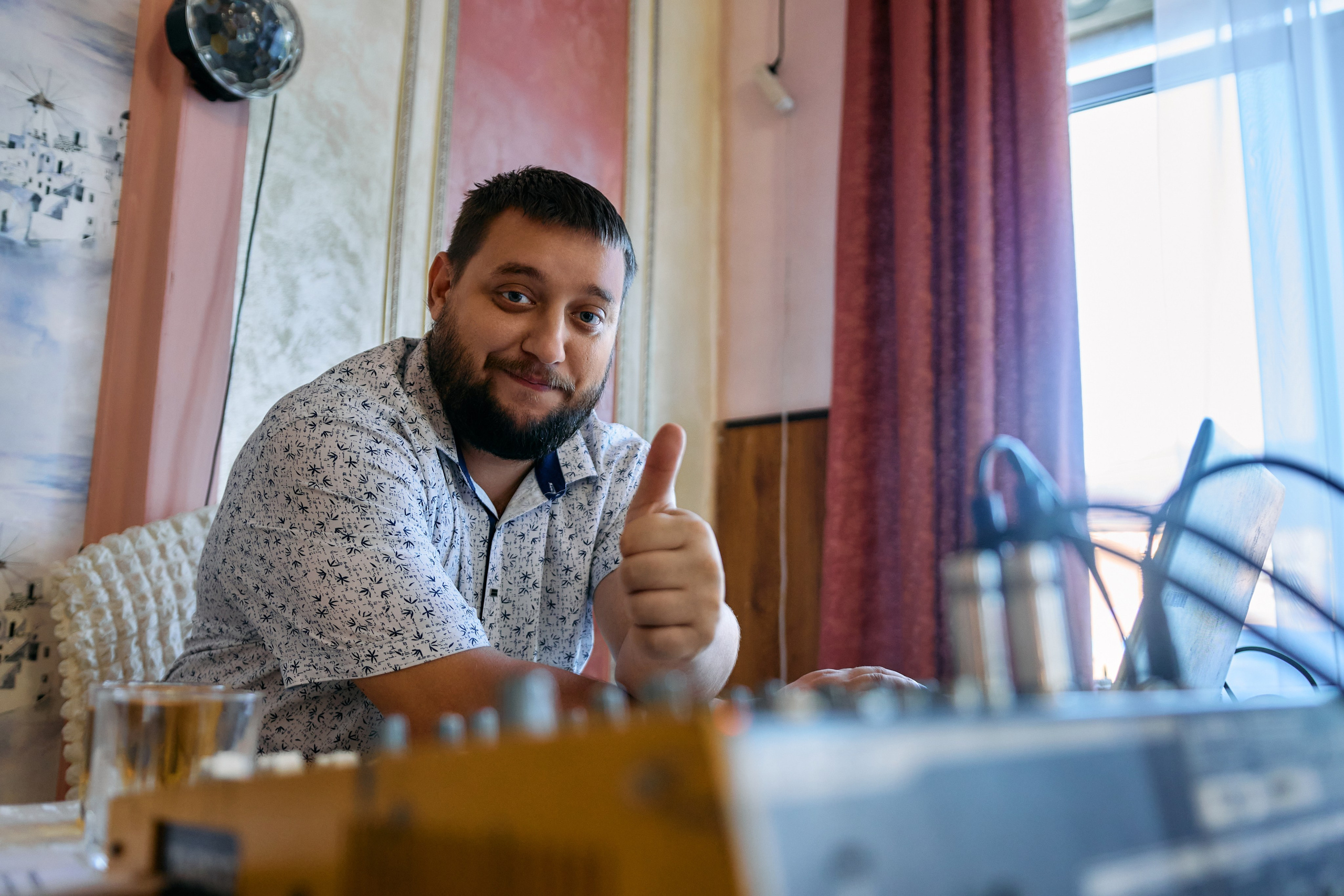 BTS. Съёмки в кафе «Венеция». Фотограф Виталий Сид: профессиональная фотосъемка, обучение и новости индустрии