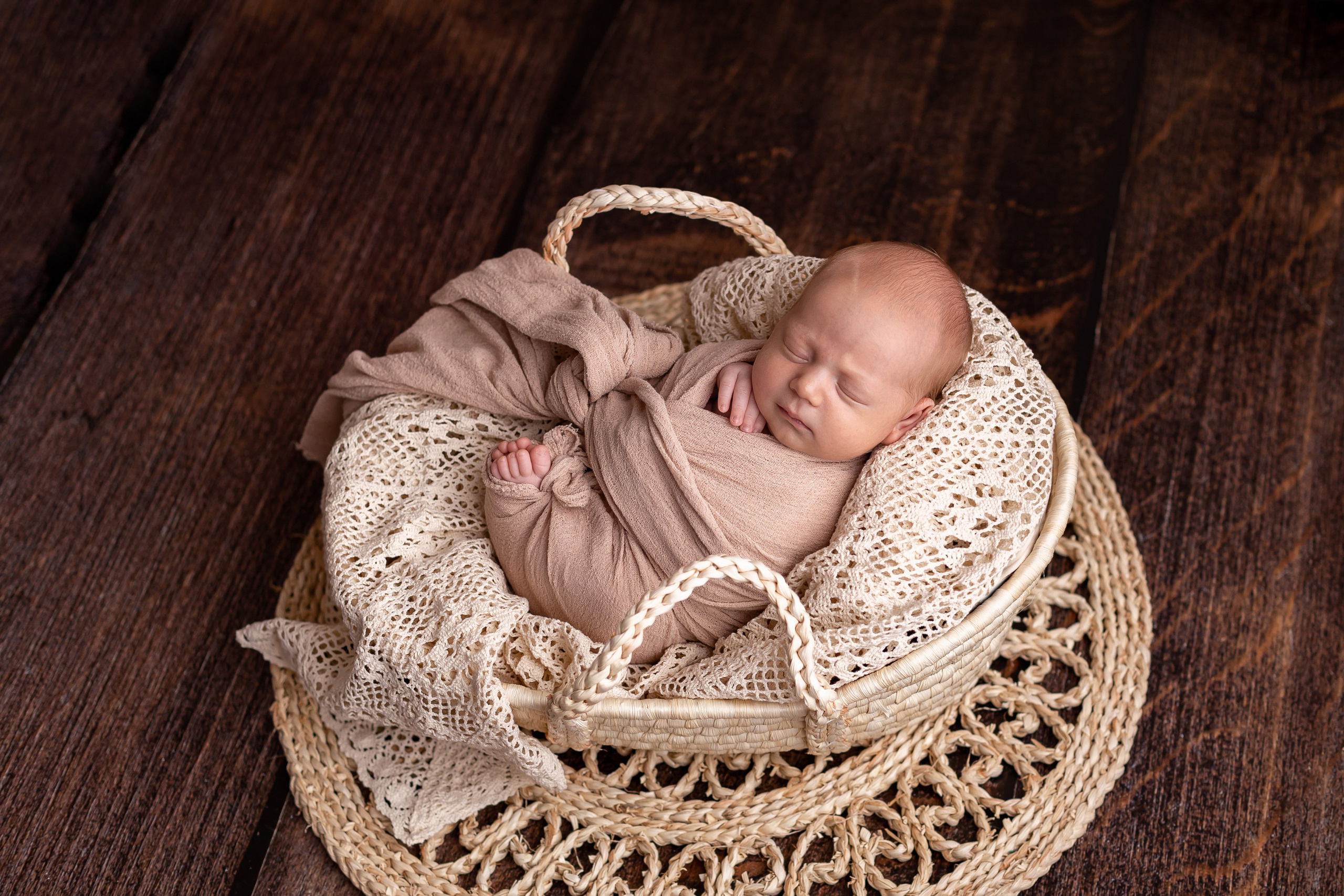 Услуги. Фотограф новорожденных в Керчи Татьяна Яцун