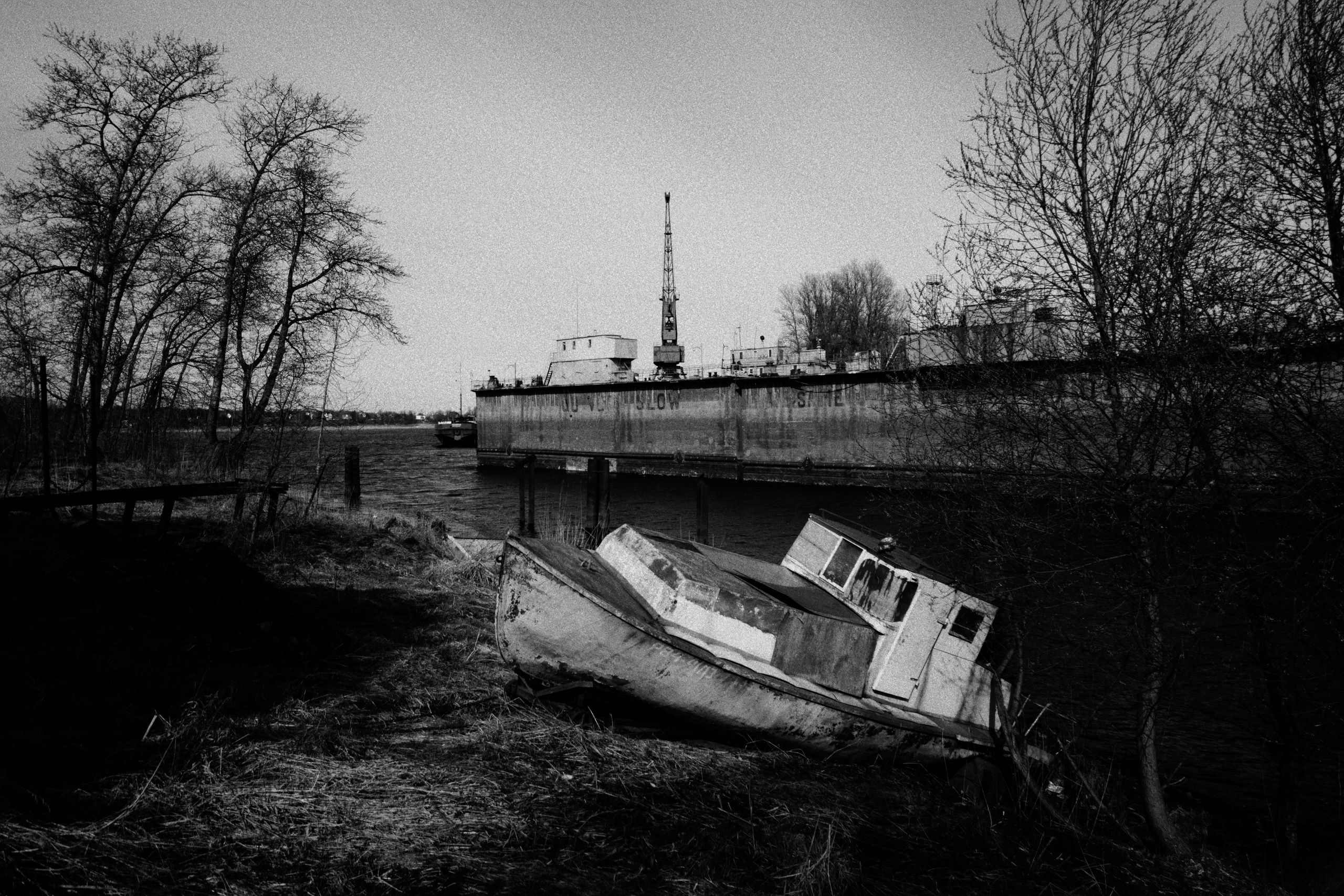 Отрадное — дрейф «система 22». Роман Ходырев — художник, фотограф, музыкант, эзотериолог. Санкт-Петербург, Рига