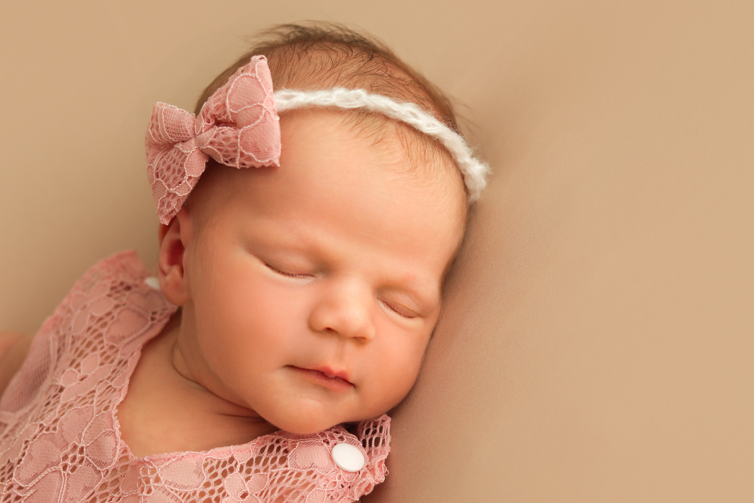 Оптимальный возраст для съемки. Фотограф новорожденных в г. Барнаул Ренпенинг Катерина