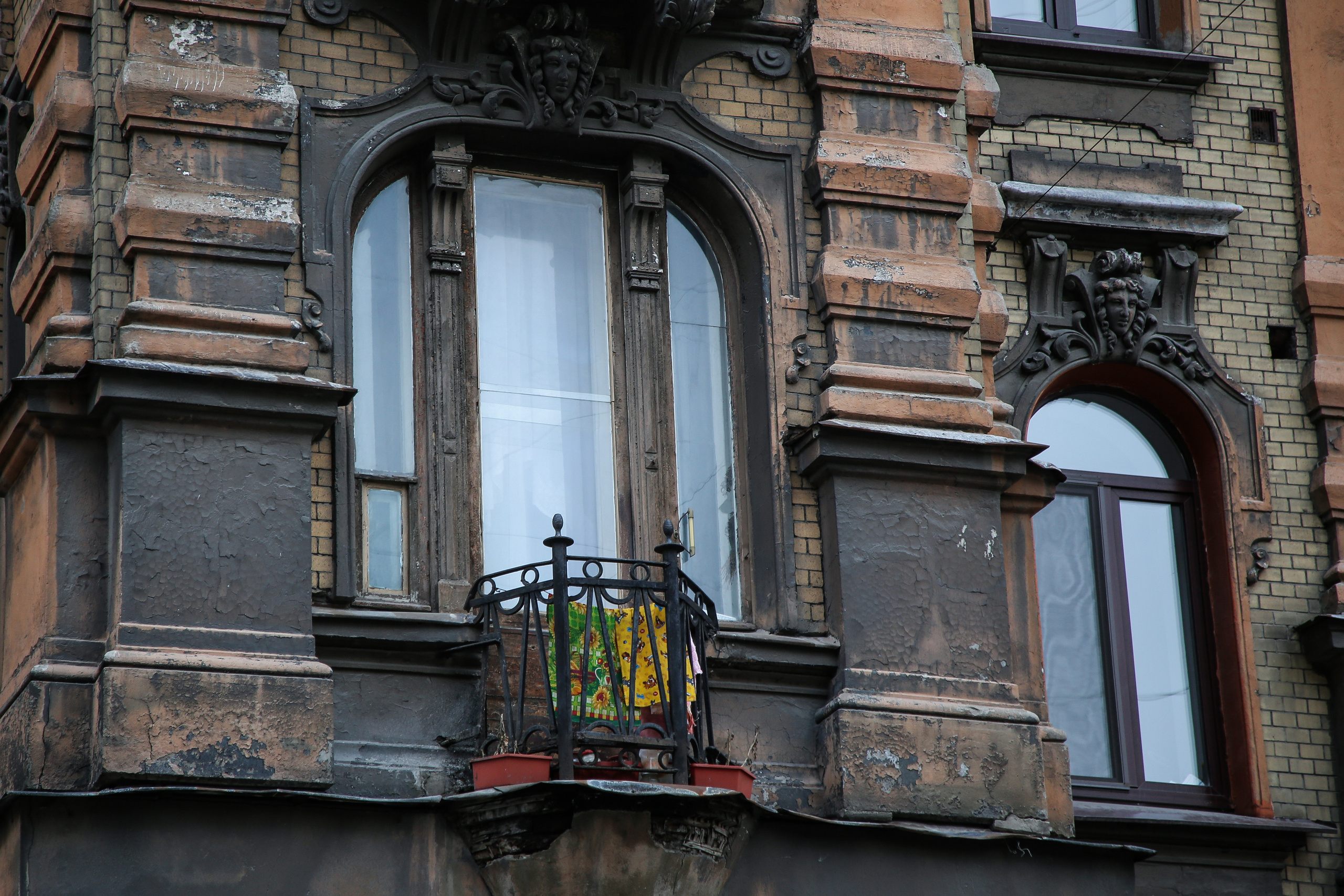 Большой Казачий переулок и дом купца Захарова. Фотограф Юля Постнова