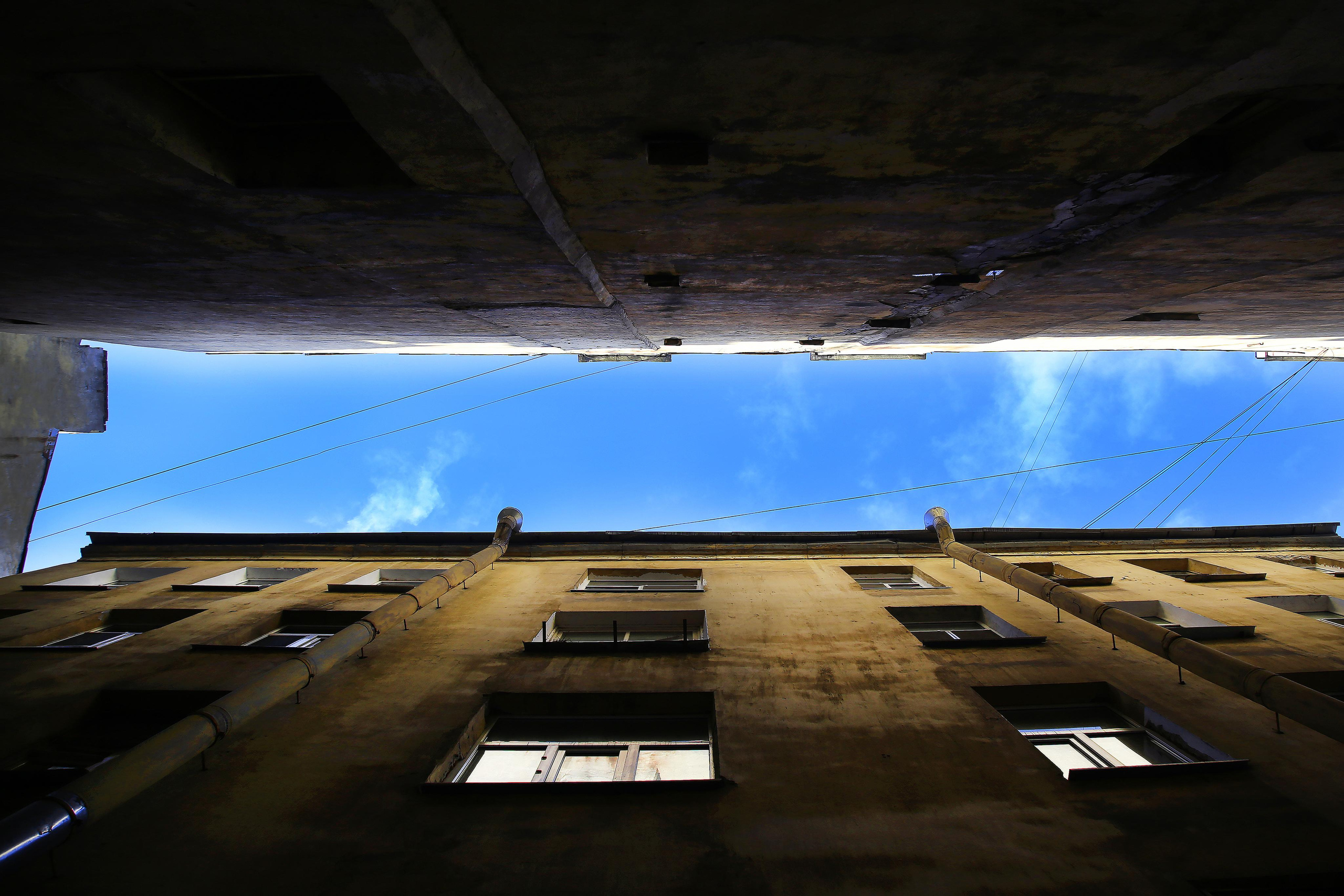 Большой Казачий переулок и дом купца Захарова. Фотограф Юля Постнова