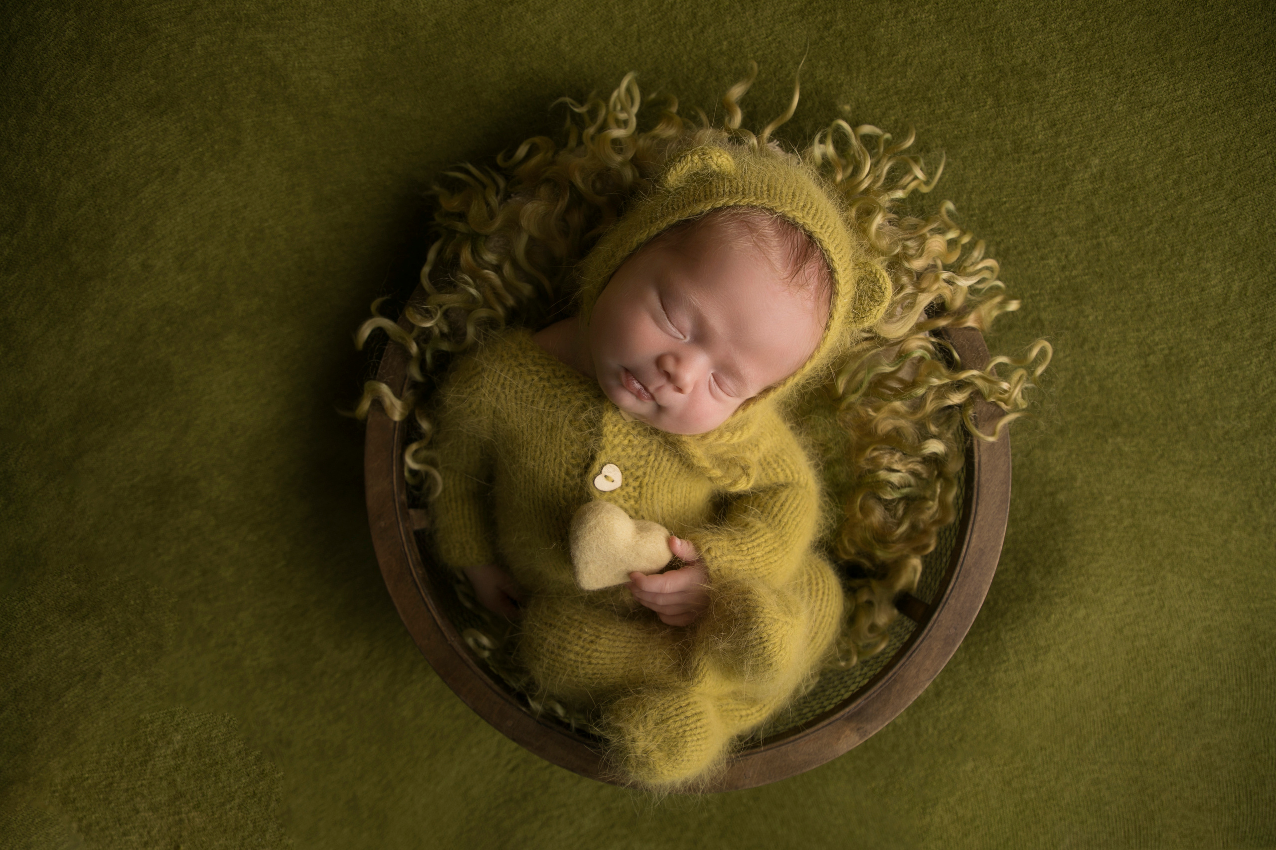 Фотосессия новорожденных в Нижнем Новгороде и Нижегородской области! Детский фотограф! Первая фотосессия. Фотосессия для малышей! Быстро. Качественно. Рекомендации. Отзывы. В каждом пакете фотокнига! Фотографии в электронном виде  уже через 2 недели!