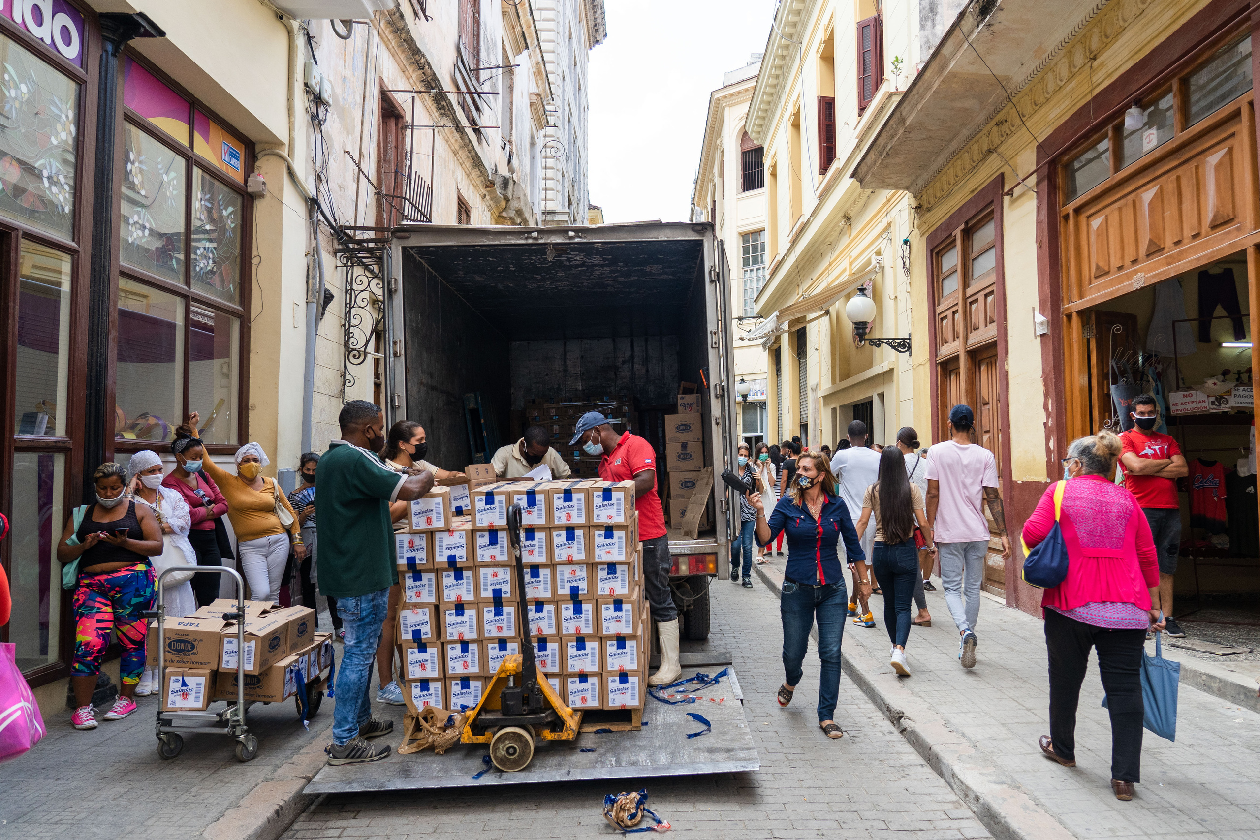 Гавана 2021. Каталожная и промышленная съемка в Москве Александр Плонский