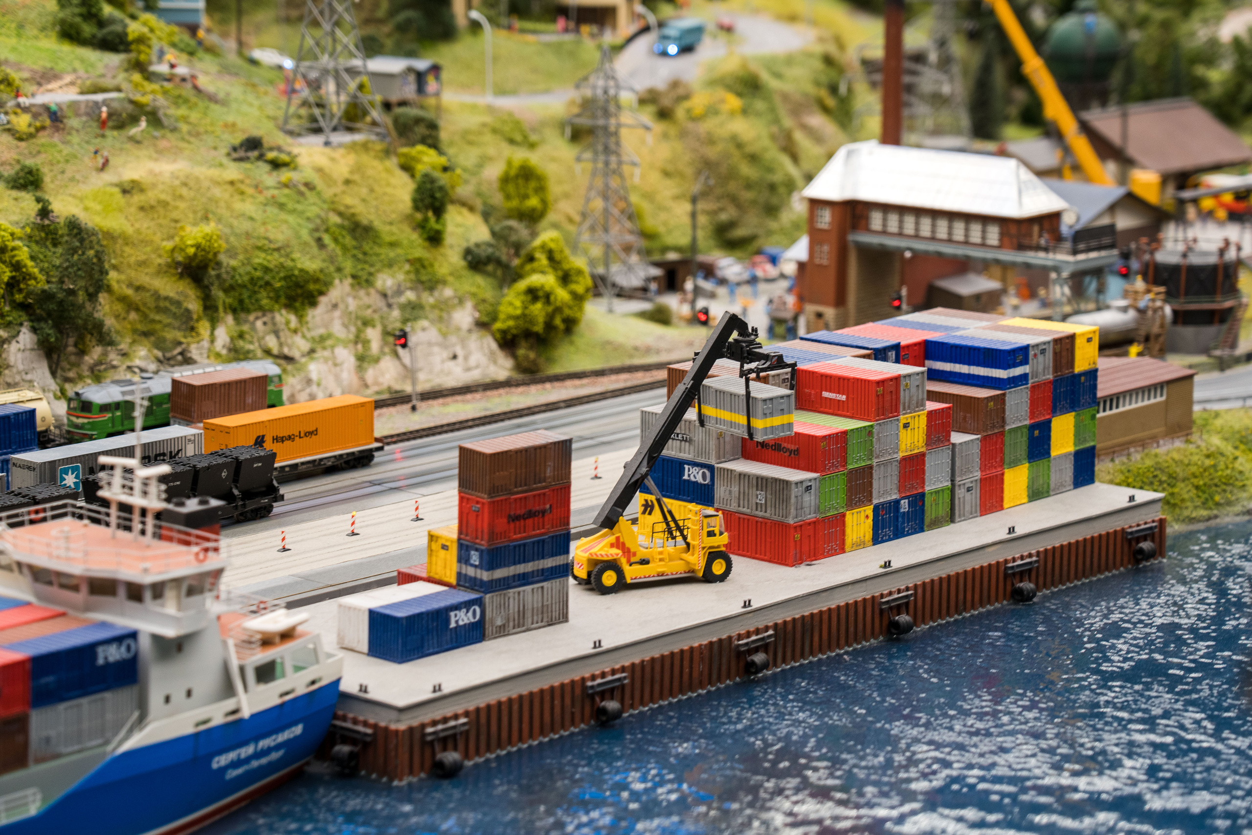 Мини город и его обитатели. Каталожная и промышленная съемка в Москве Александр Плонский