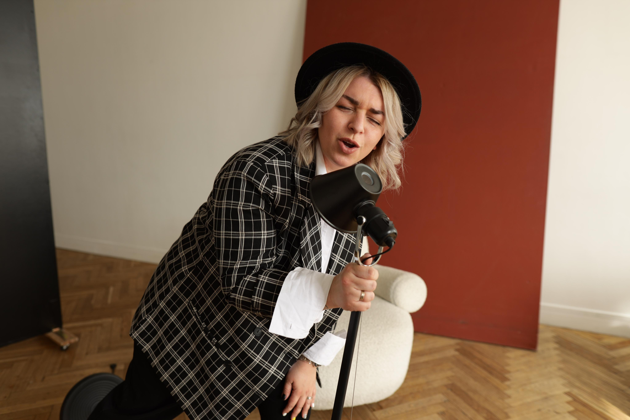 Стоимость. Кристина Киссер |Фотограф | сняла ⩾ 2000 съёмок | главная по атмосфере