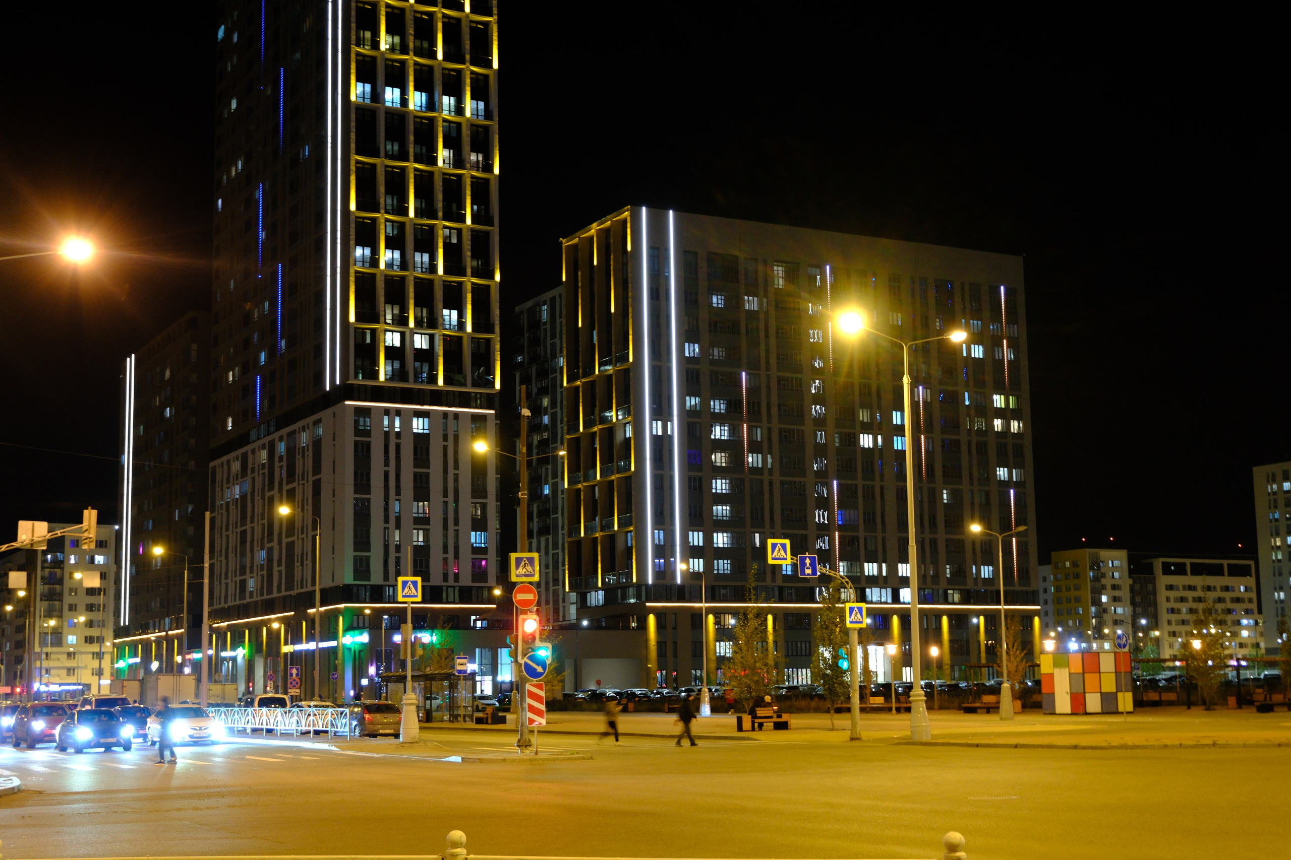 Вечерний Академ в Екатеринбурге. Начинающий фотограф-любитель Евгений Серебряков в Екатеринбурге