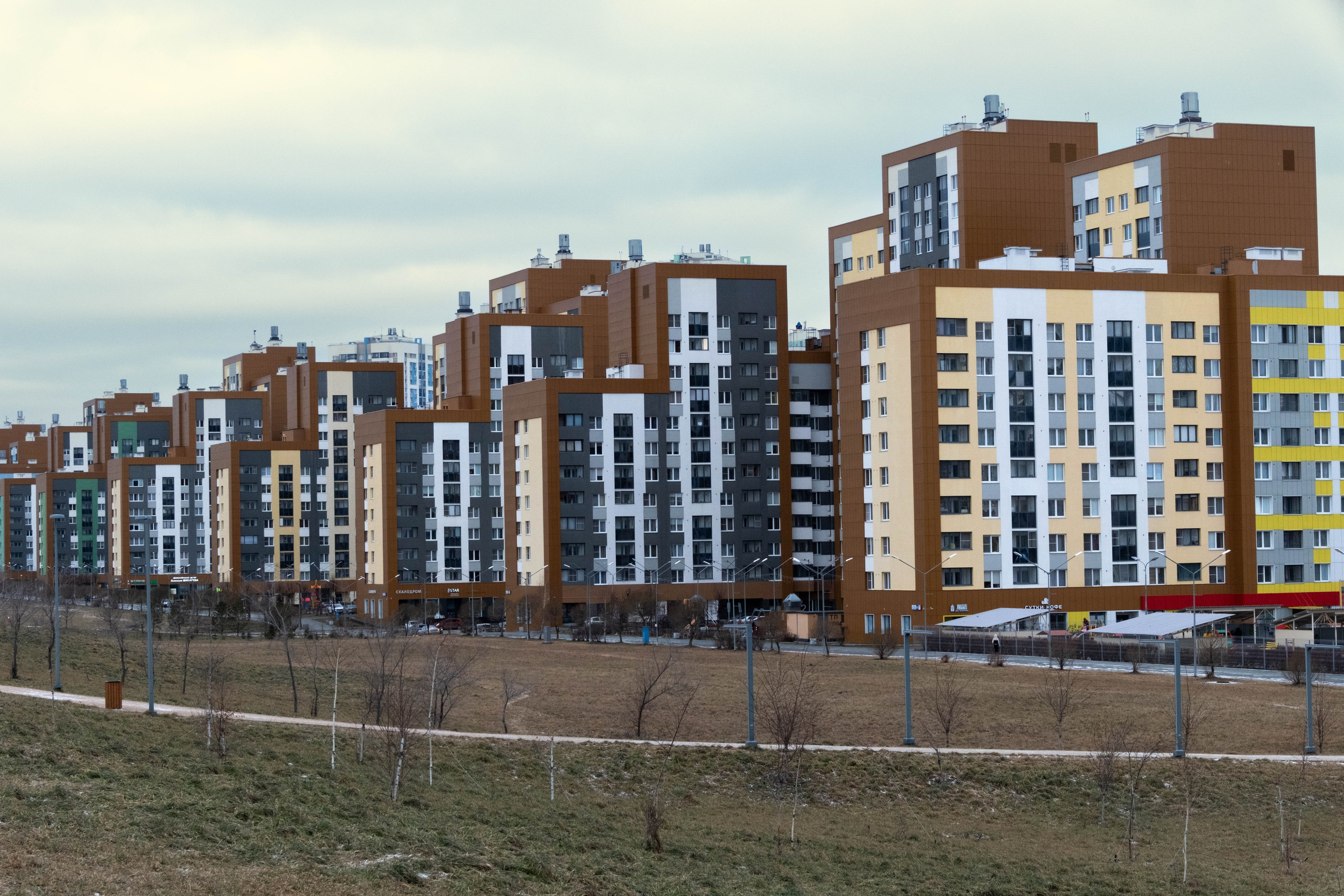 Преображенский парк в городе Екатеринбурге. Начинающий фотограф-любитель Евгений Серебряков в Екатеринбурге