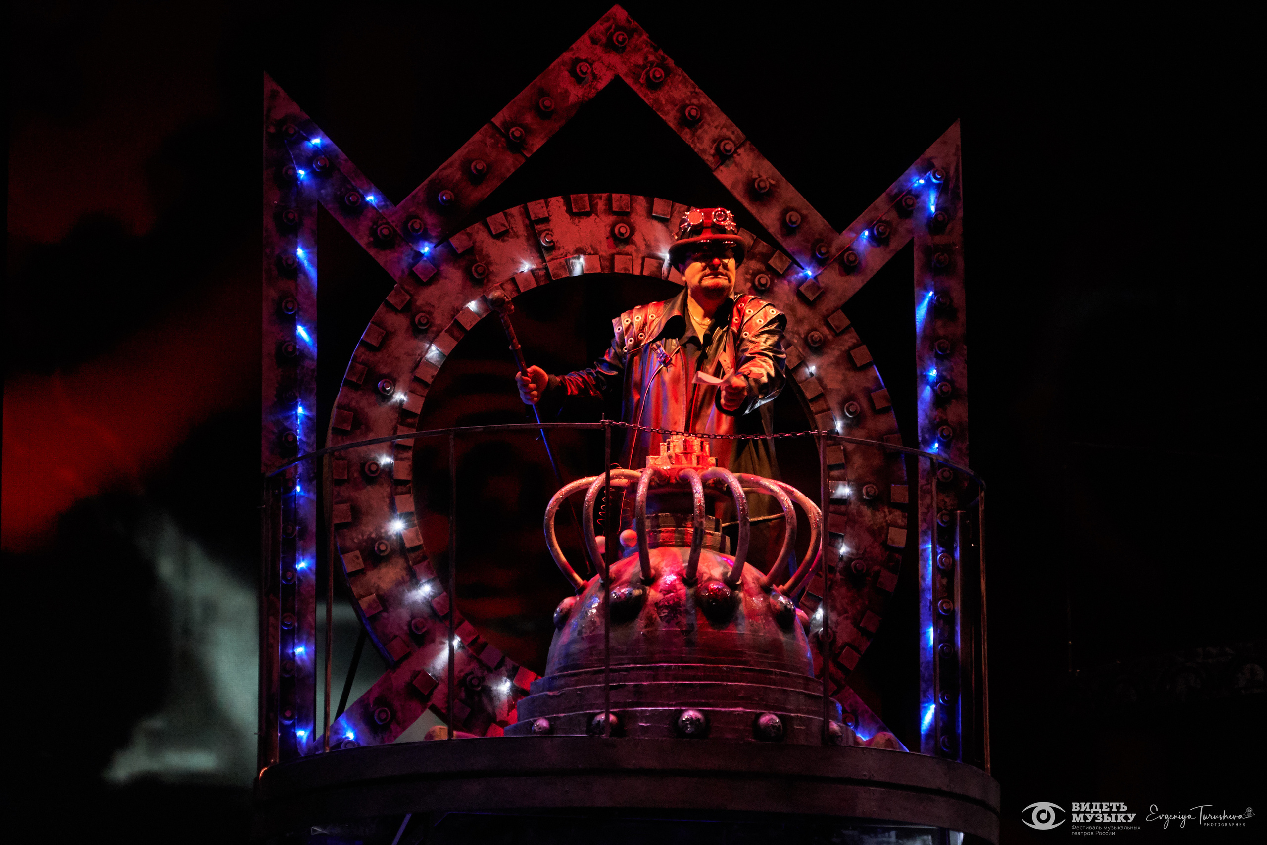 «СКАЗКИ ГОФМАНА». Фотограф Евгения Турушева