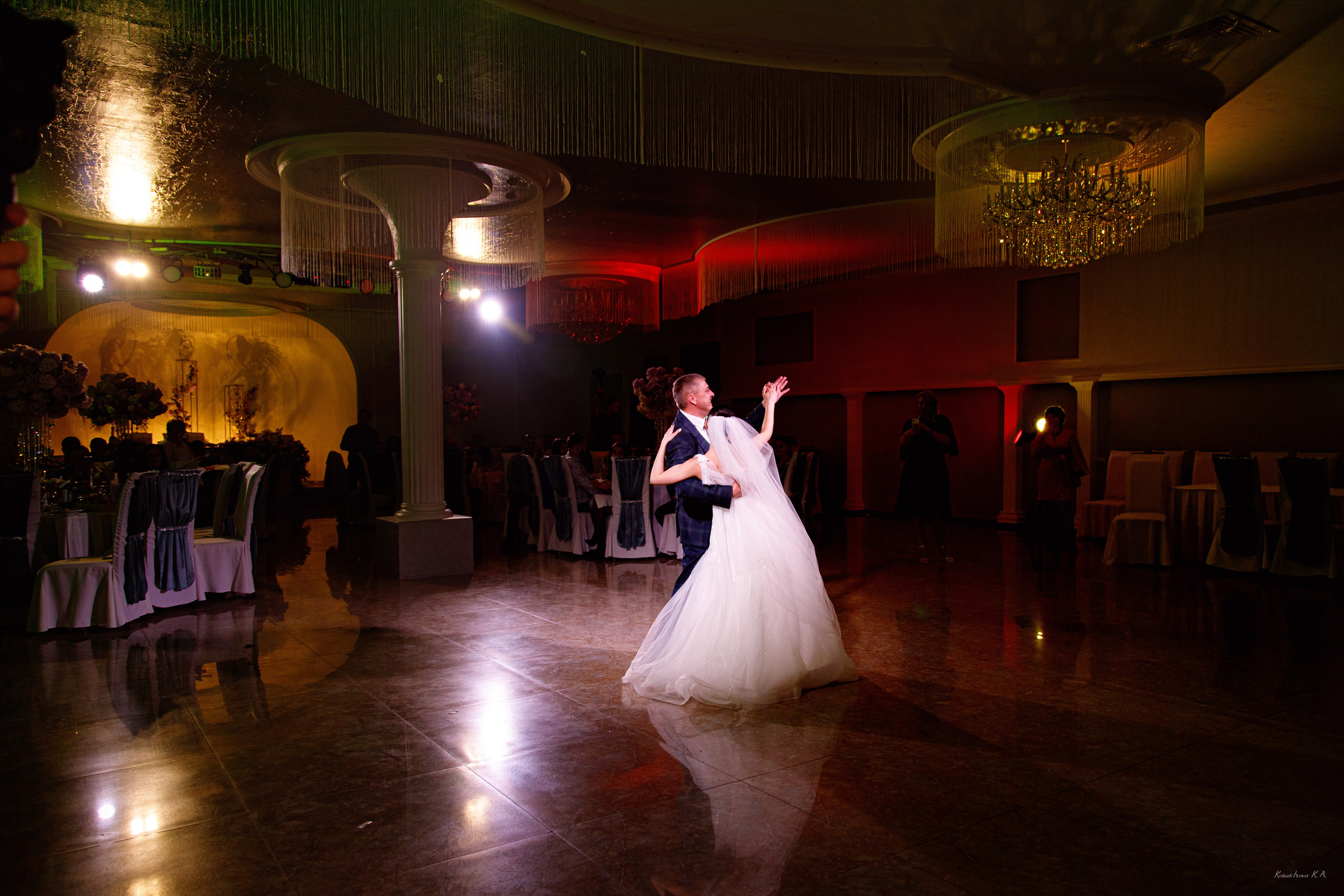 Свадебный фотограф. Репортажный фотограф Кузнецова Кристина