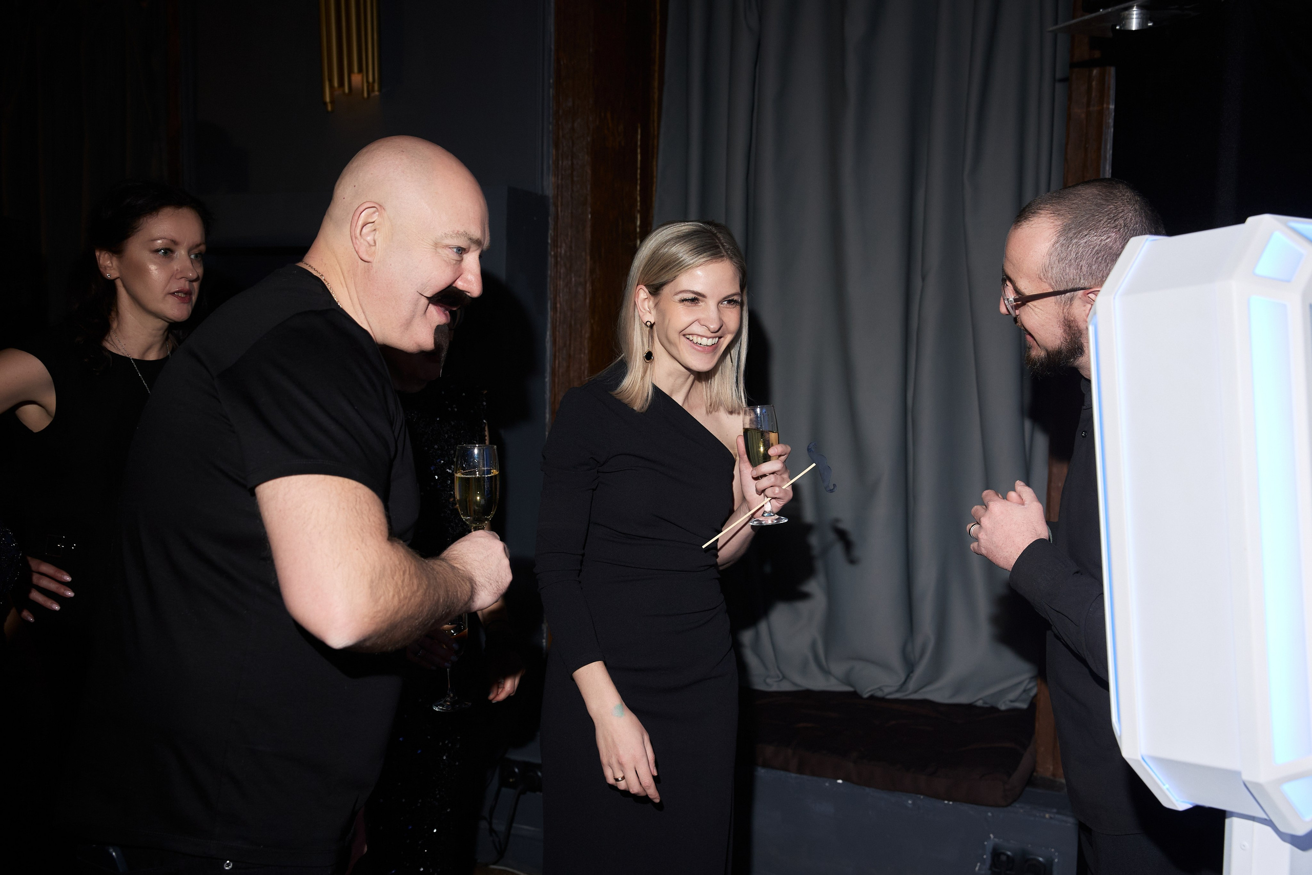 Видеобудка с нейросетью. Инсталаб Нижний Новгород