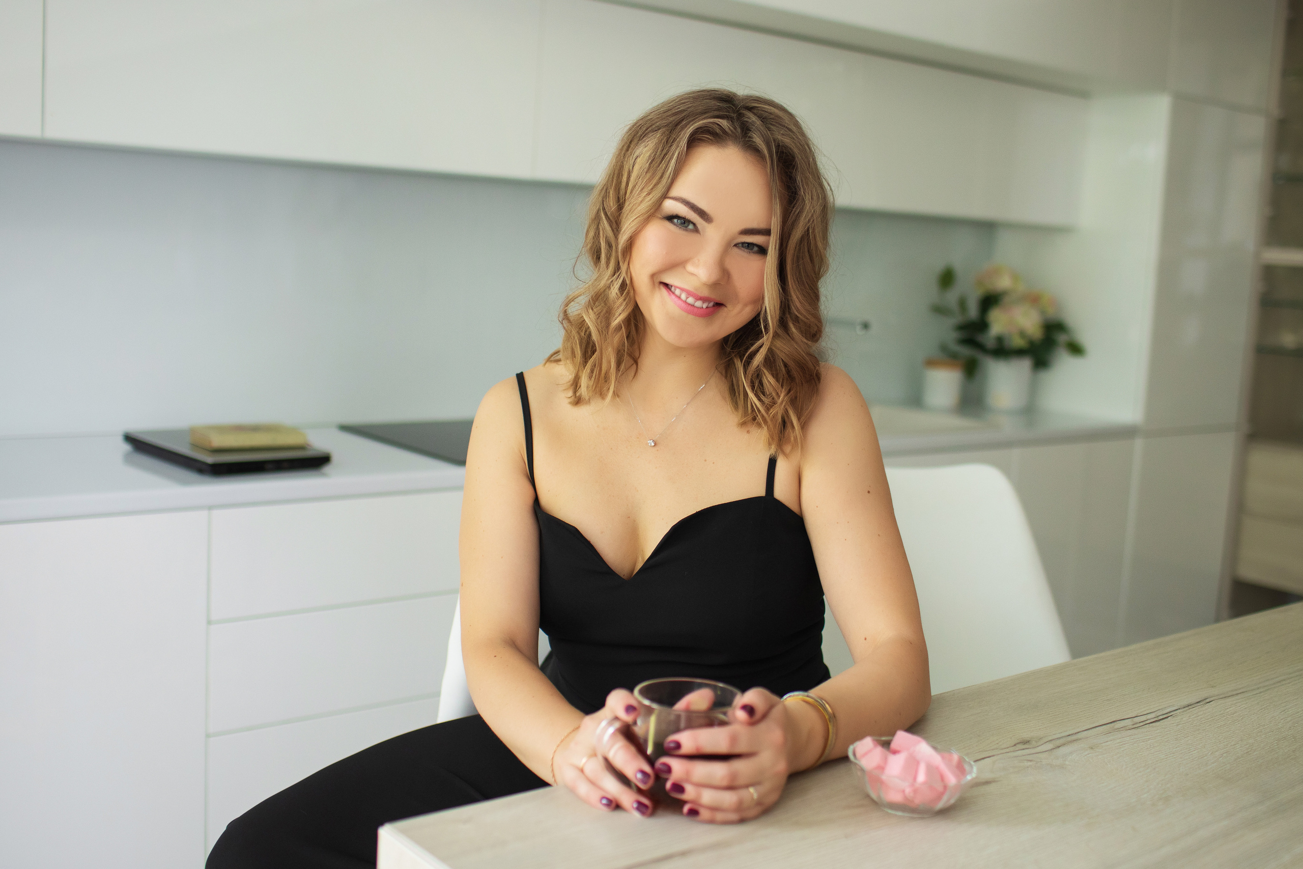 Женский, семейный и контент фотограф Ирина Ульянова в Санкт-Петербурге