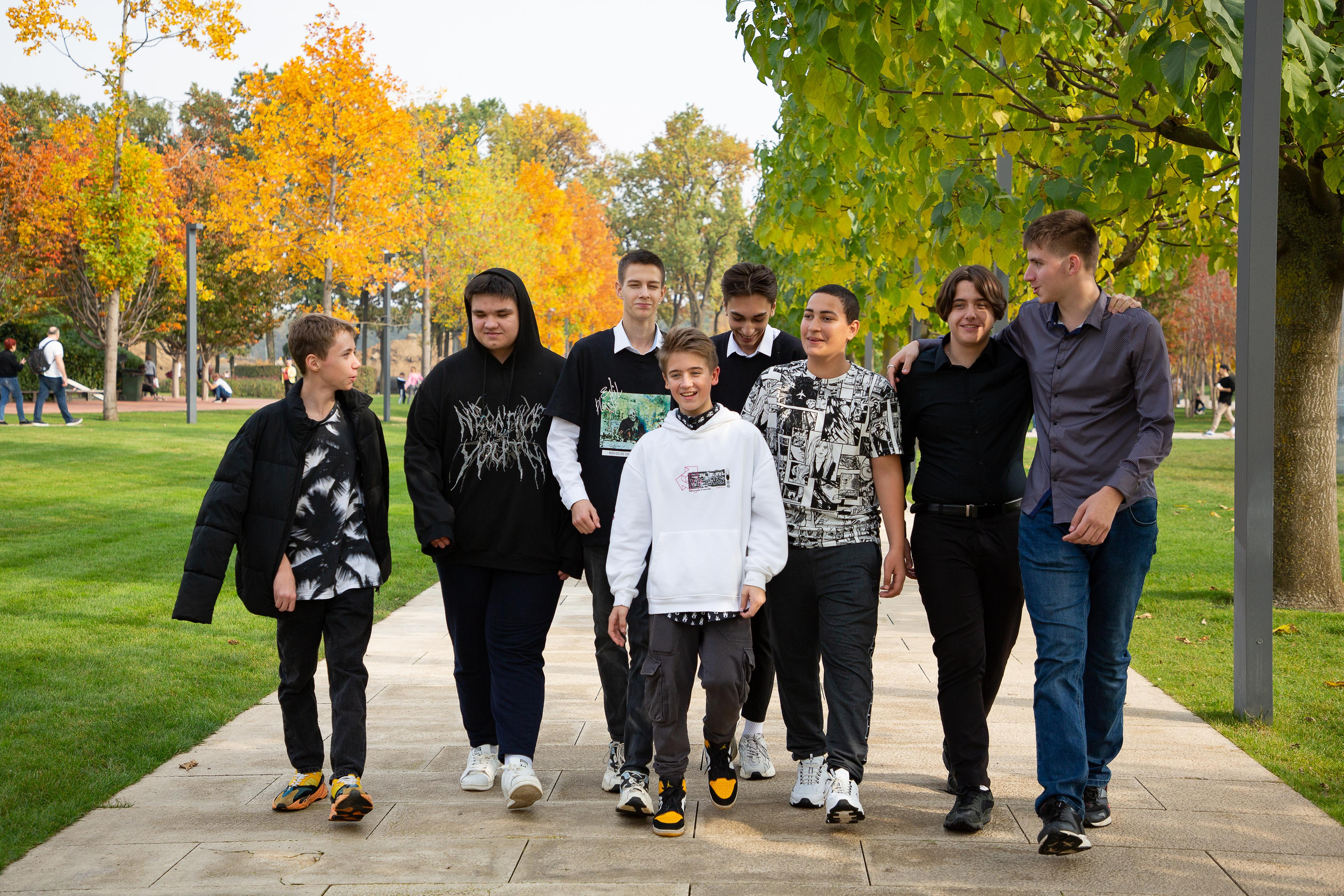 Фотосъемка старших классов в Парке «Краснодар» (Галицкого). Детский школьный и семейный фотограф в Краснодаре