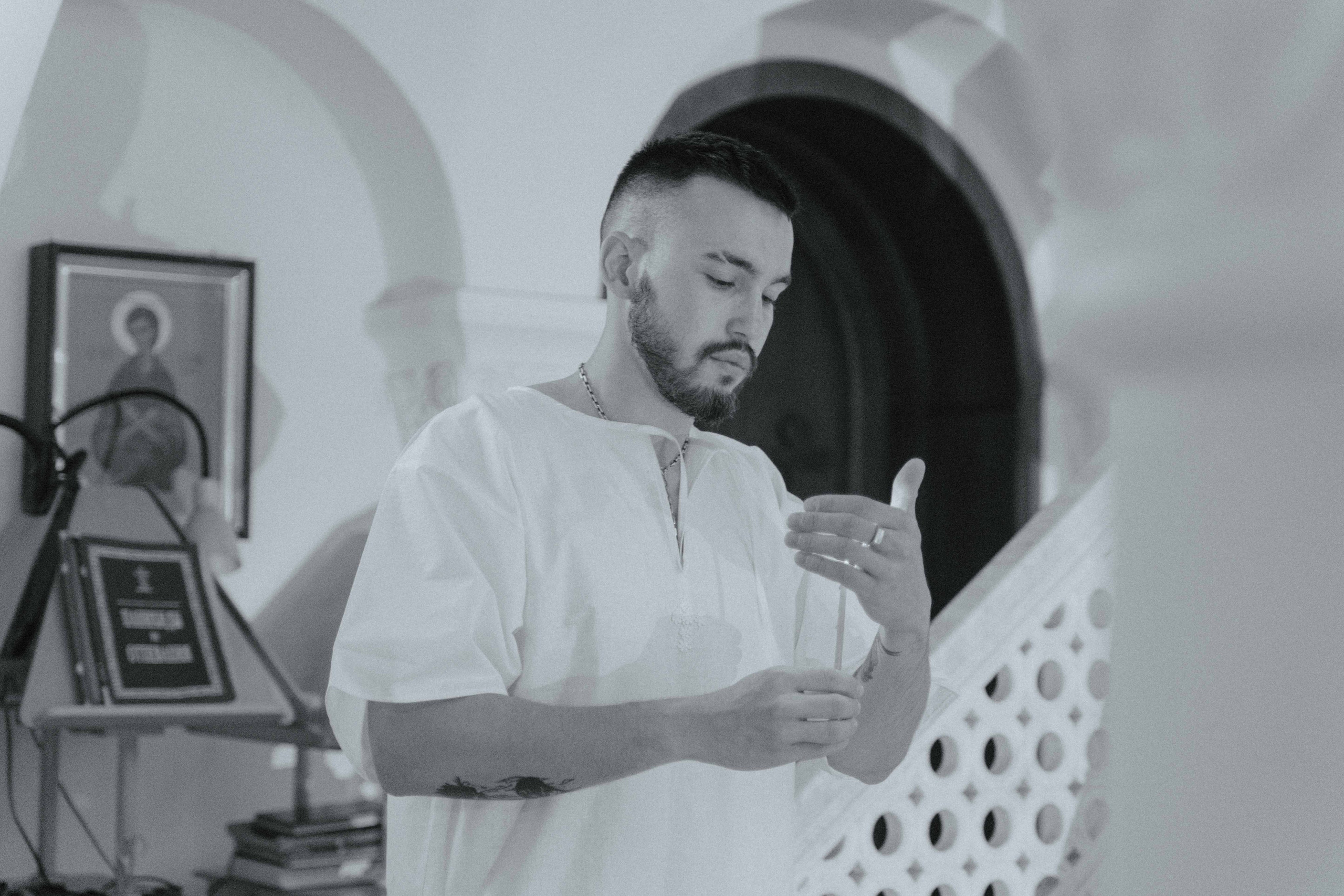 Крещение взрослого в&nbsp;Москве: как подготовиться, где это можно сделать и&nbsp;как сохранить воспоминания. Советы по&nbsp;подготовке, что нужно принести на&nbsp;крещение. Фотограф и&nbsp;видеограф на&nbsp;крещение в&nbsp;Москве и&nbsp;области.