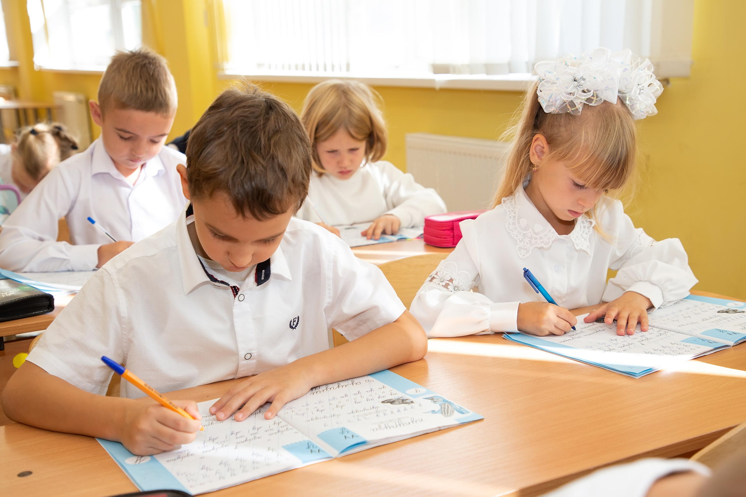 Фотосопровождение в начальной школе. Детский школьный и семейный фотограф в Краснодаре