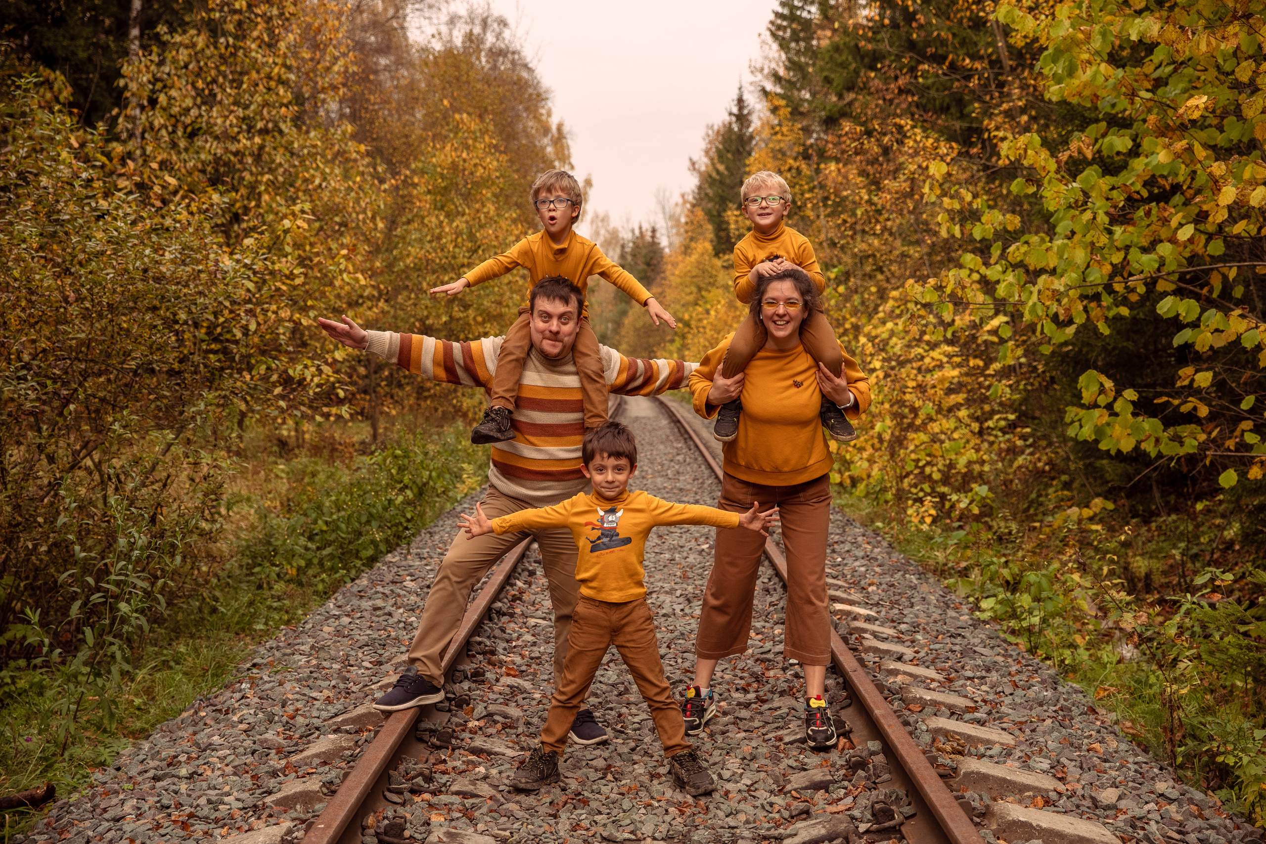 Где погулять осенью в Лобне?. Дарья Бухреева — фотограф, видеограф и фототерапевт. Москва и мир