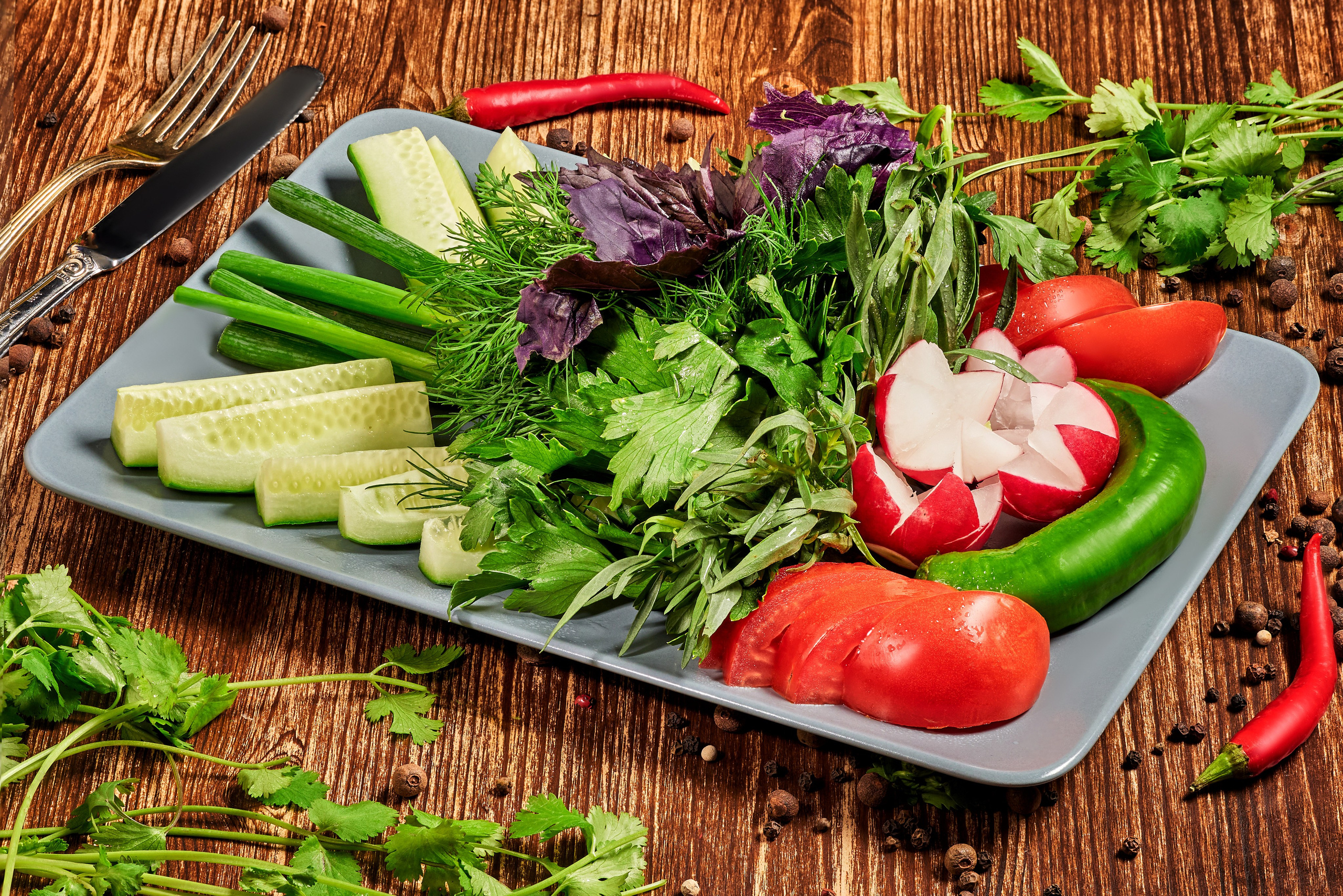 Холодные закуски. Грузинская кухня. Доставка блюд по меню. Доставка комплексных обедов