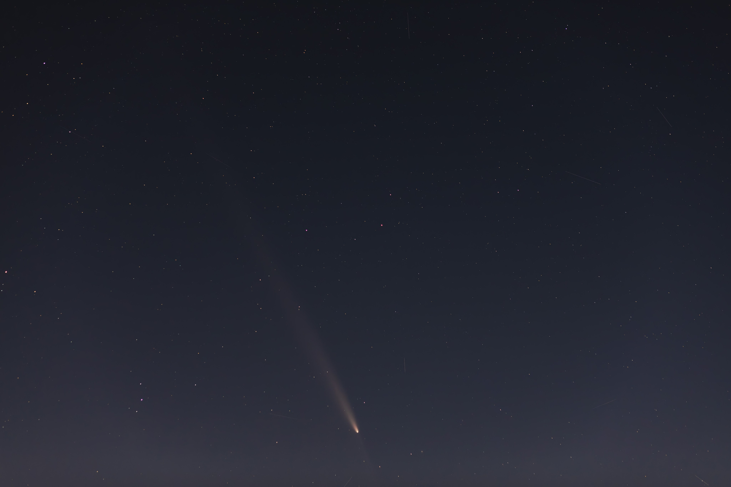 Как настроить фотоаппарат для астрофотосъёмки комет? Гайд для начинающих астрофотографов