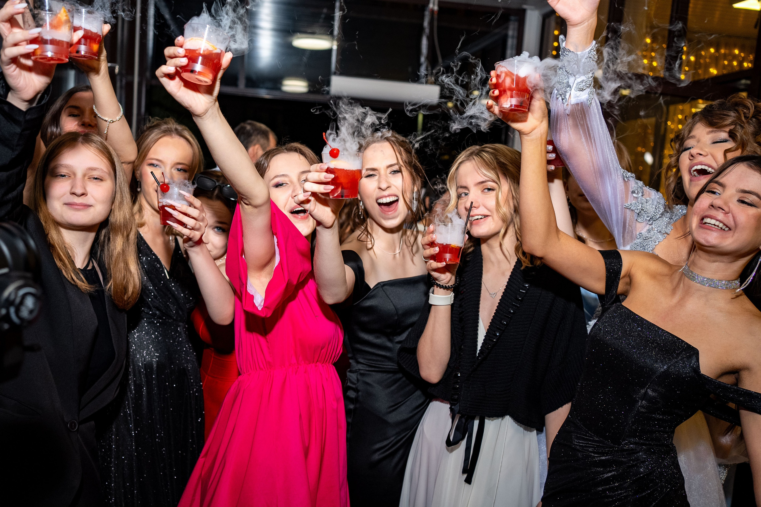 Услуги. Right Book Выпускные альбомы в Самаре