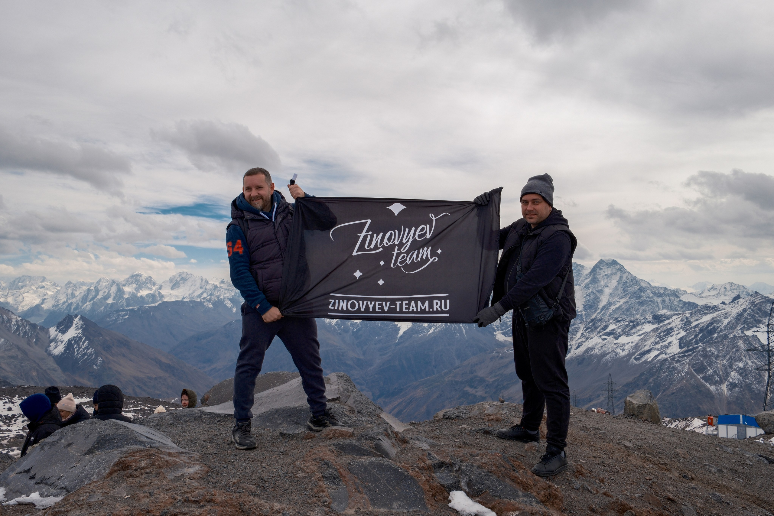 Фотоателье и полиграфия | Красивые фотосессии, сувениры с фото | Ремонт смартфонов, ноутбуков и техники в Коломне Zinovyev Team