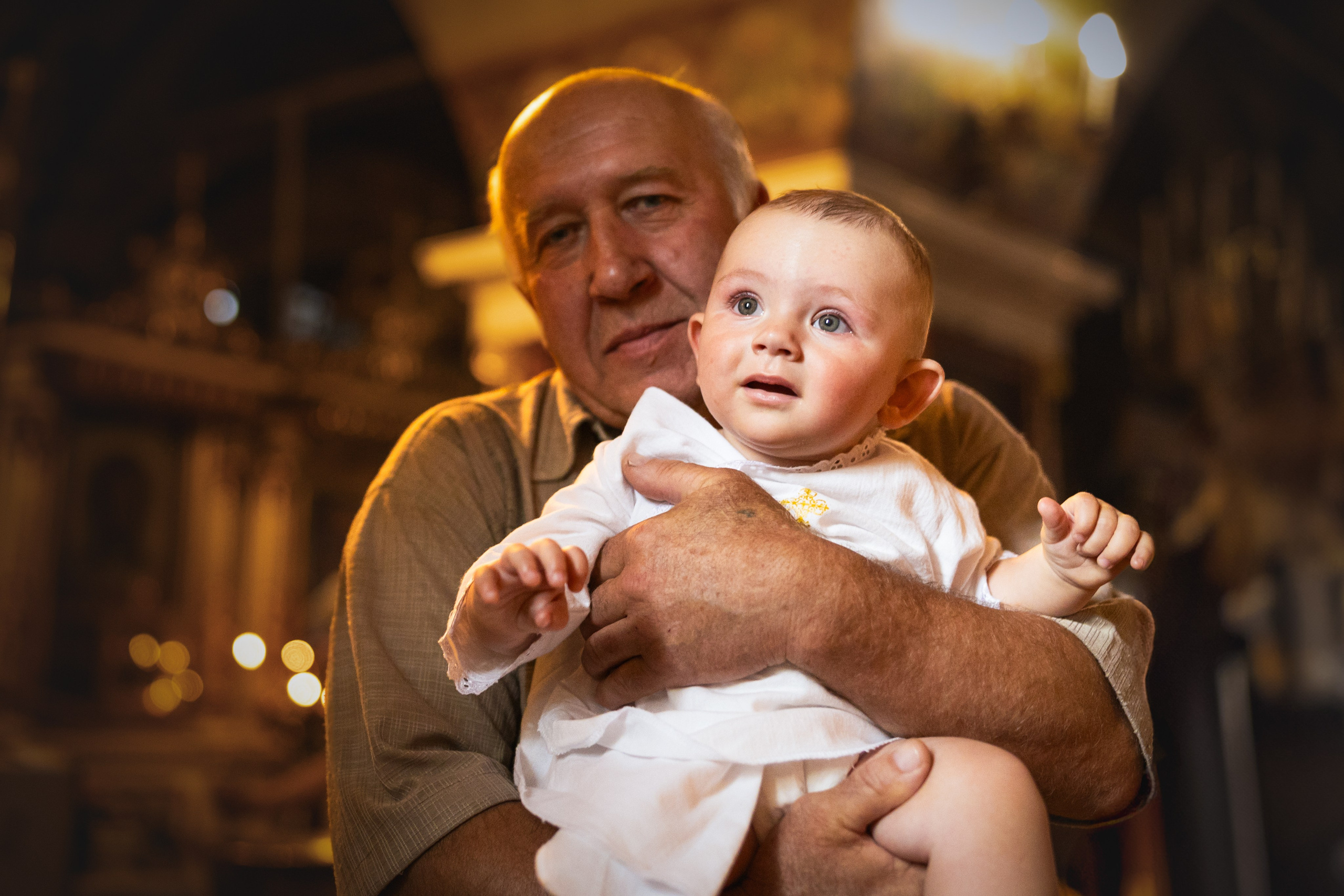 Уникальный фотограф на крещение и венчание. Москва