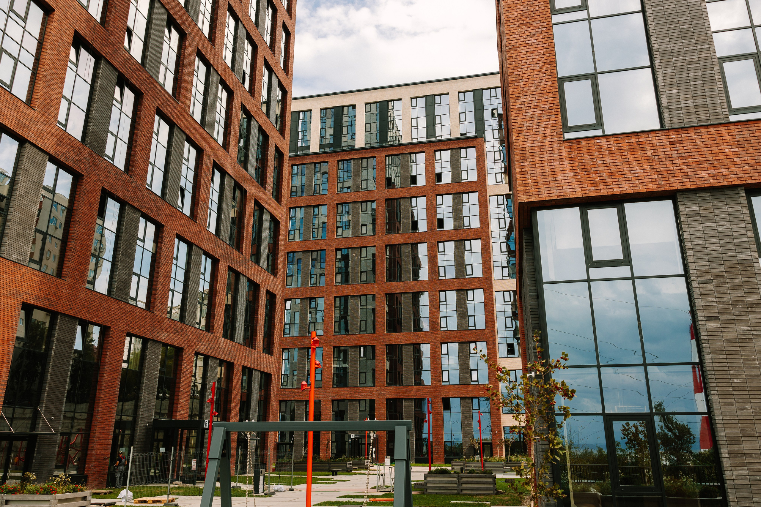 Навесной вентилируемый фасад Борисовские Мануфактуры