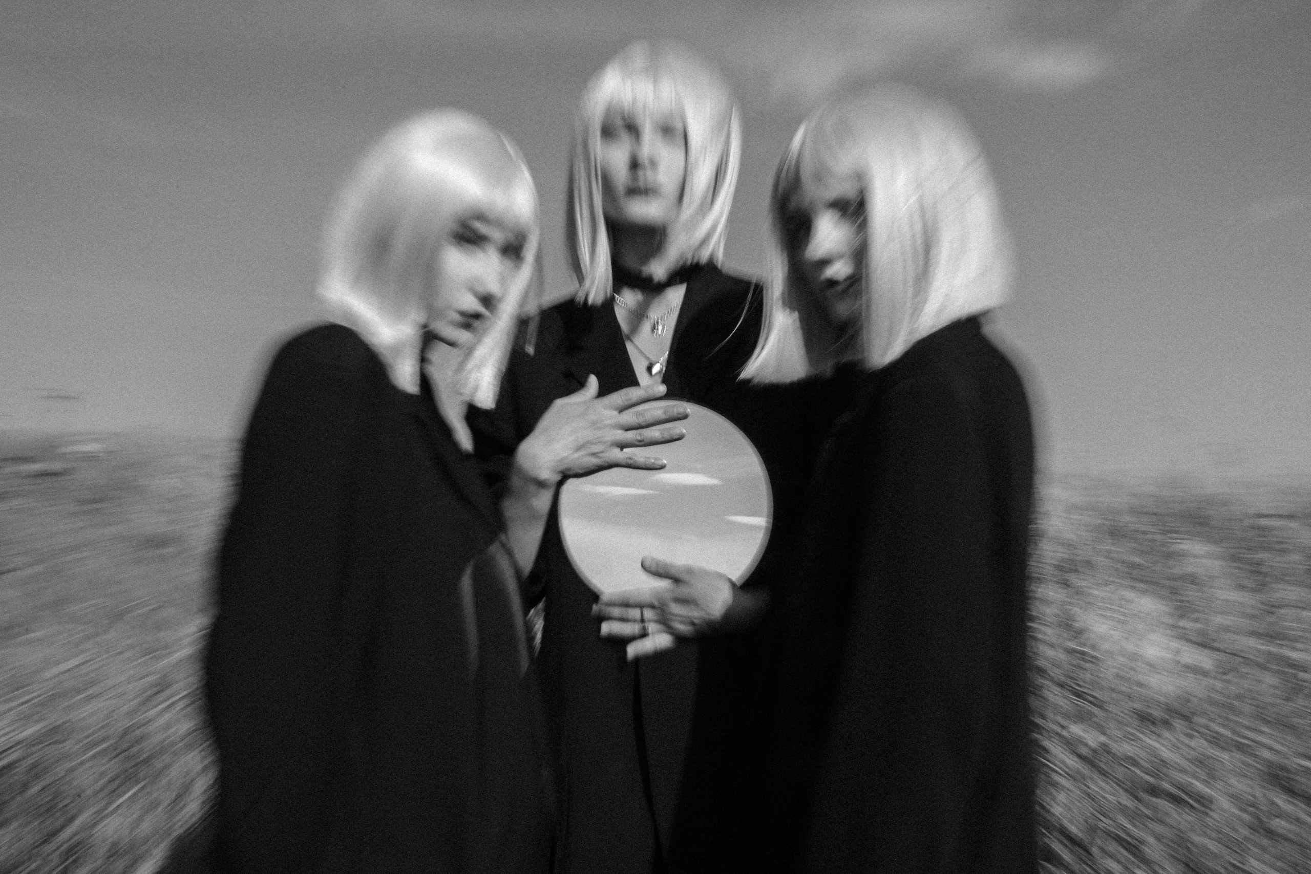 SILENCE. Портретный и Арт фотограф Москва, Санкт-Петербург, Тбилиси