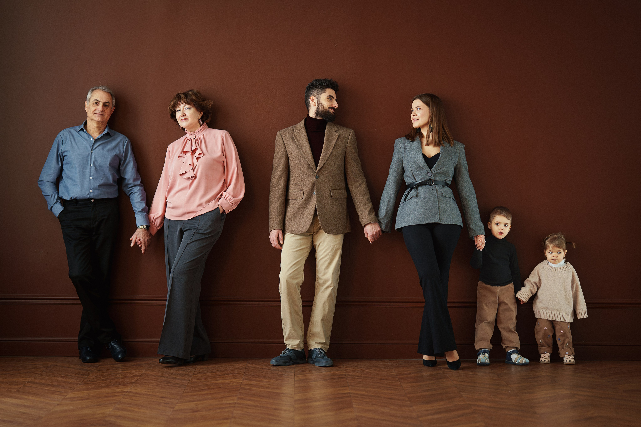 Групповой семейный портрет: родители и дети вместе, Краснодар