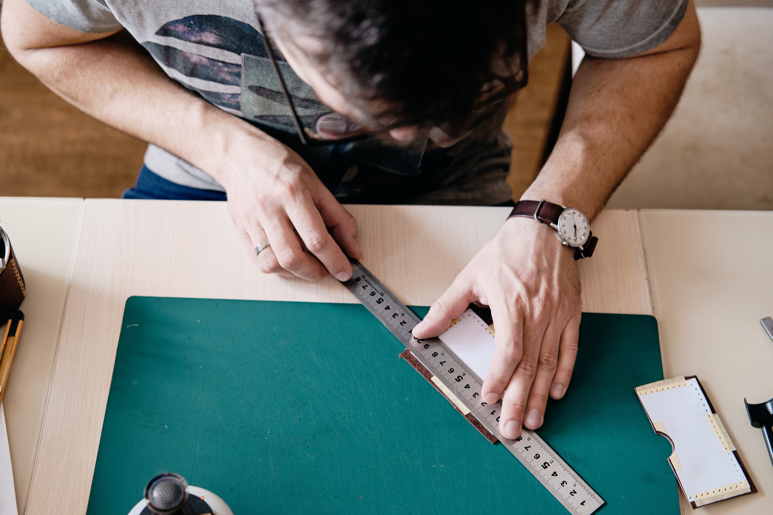 Контент съёмка для кожевенной мастерской в Новосибирске. Артём Кузнецов, фотограф, Новосибирск