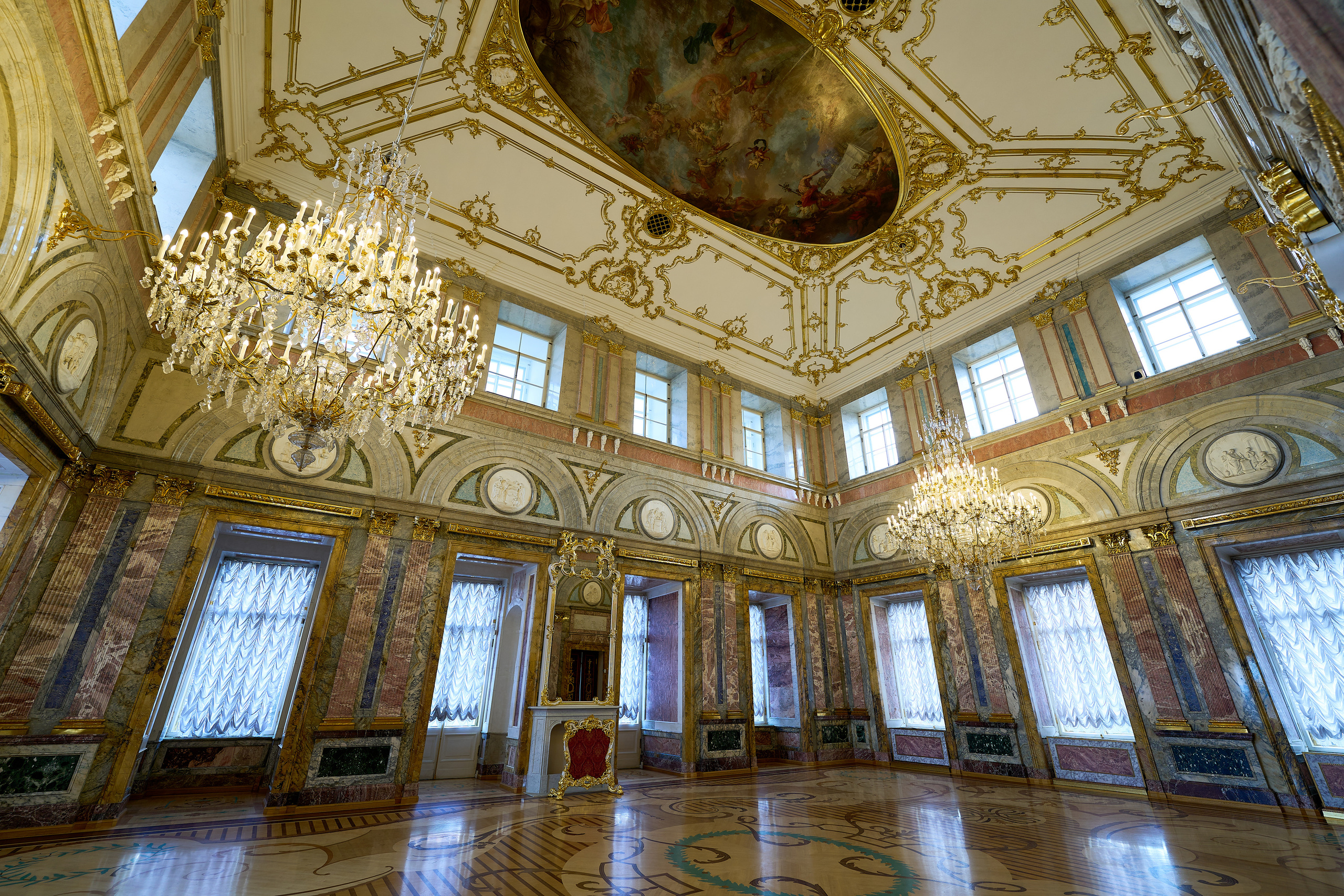 Мраморный дворец в Санкт-Петербурге