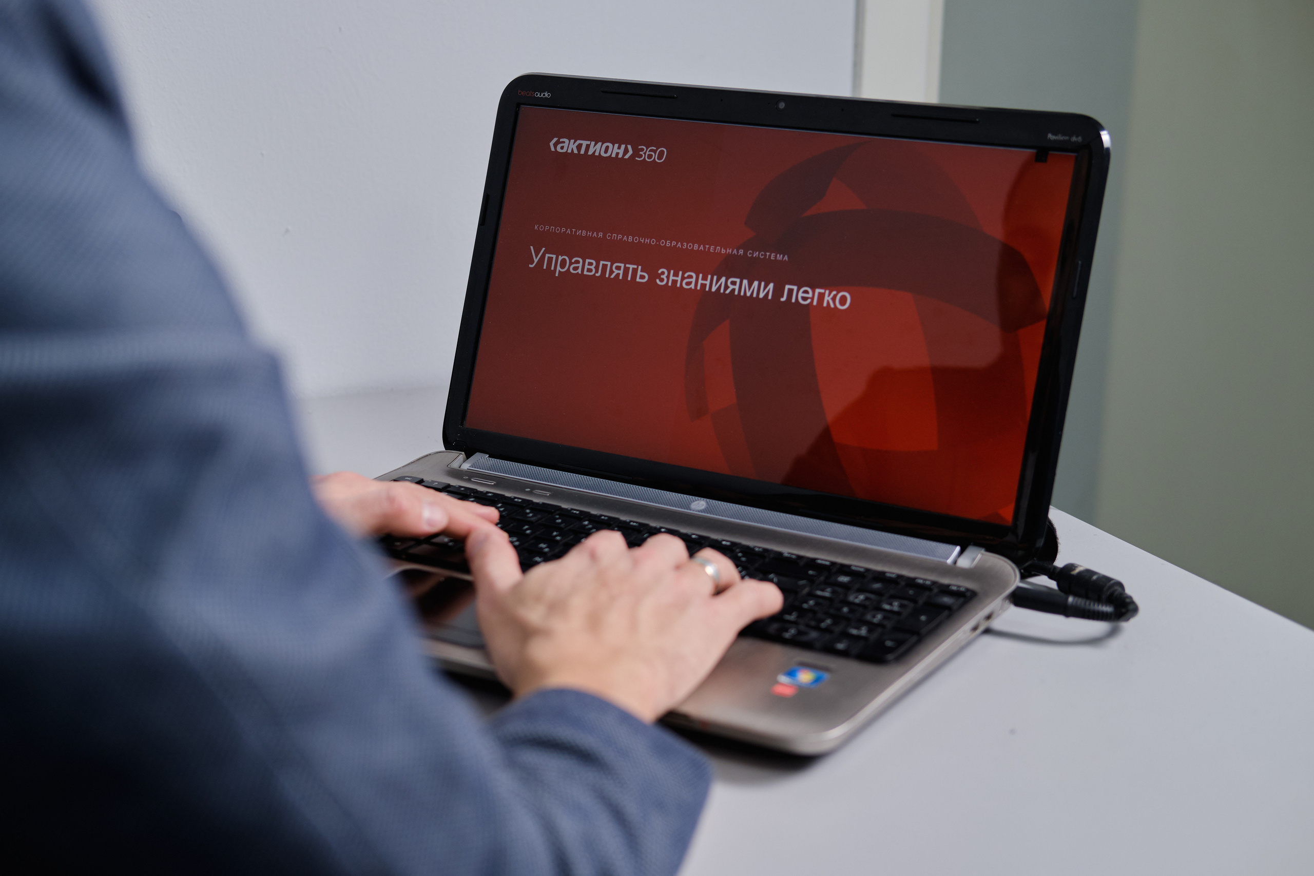 Корпоративная фотография. Артём Кузнецов, фотограф, Новосибирск