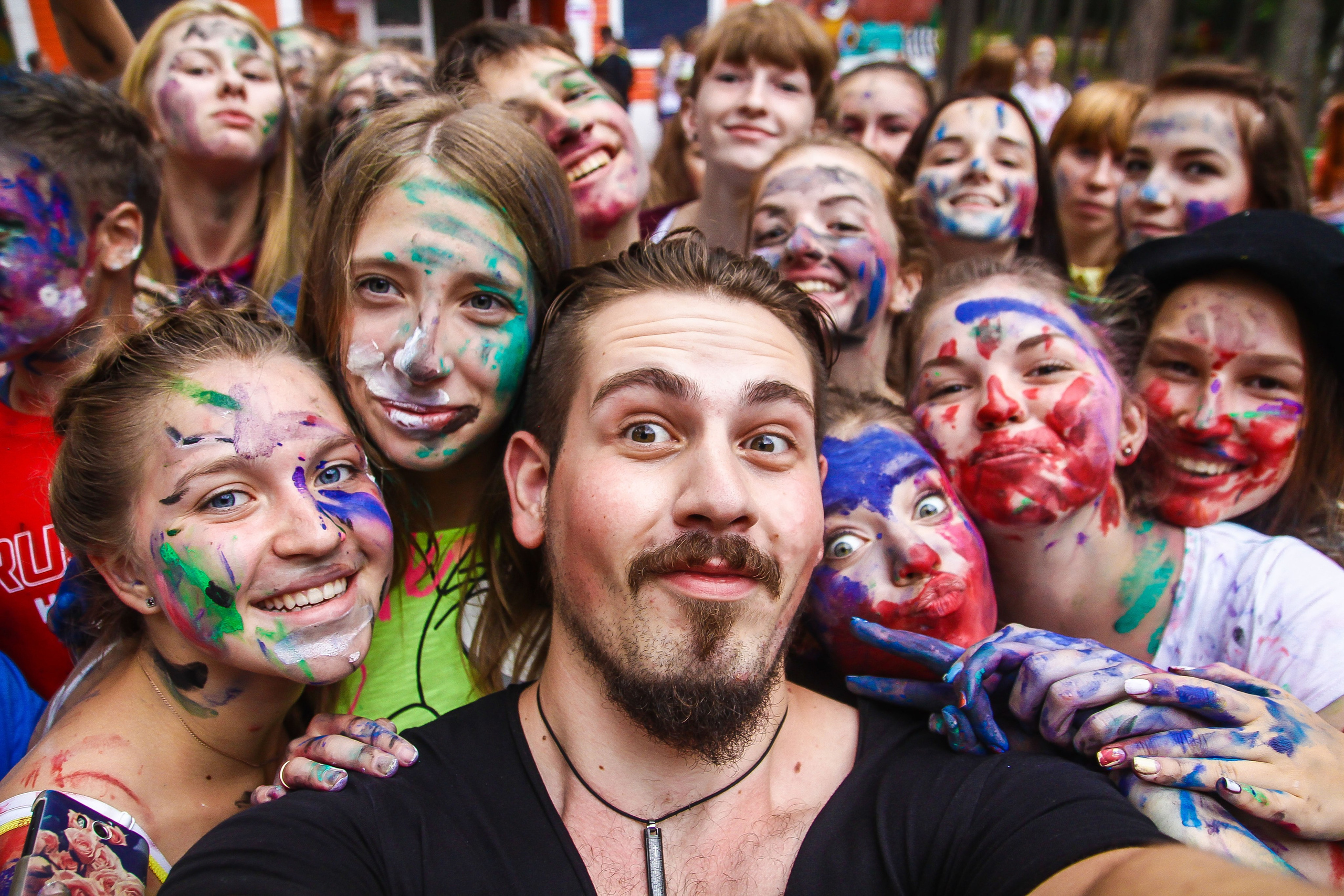 Контакты. Красавчики — выпускные альбомы в Новосибирске