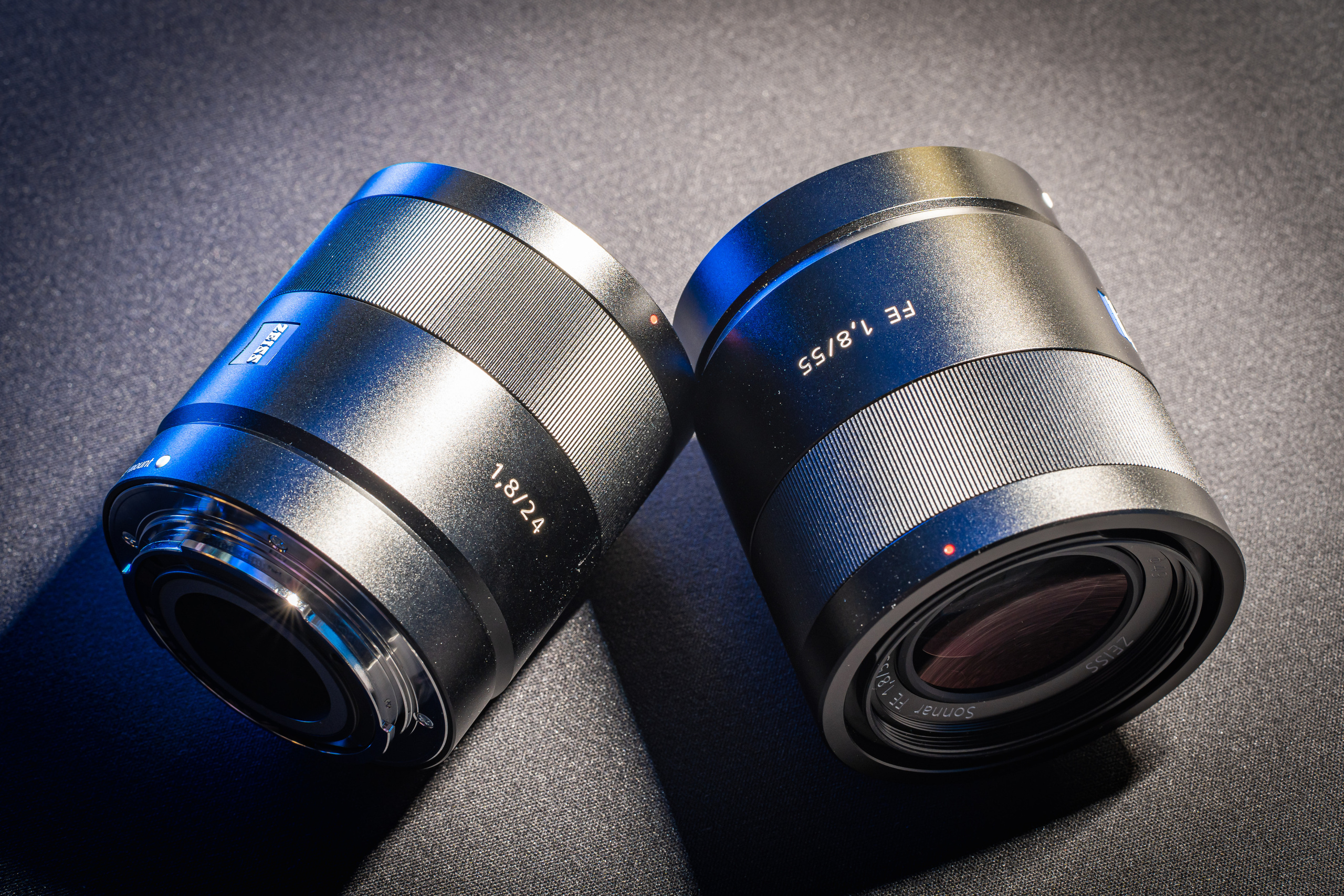 Объективы Sony SEL24F18Z и Sony SEL55F18Z