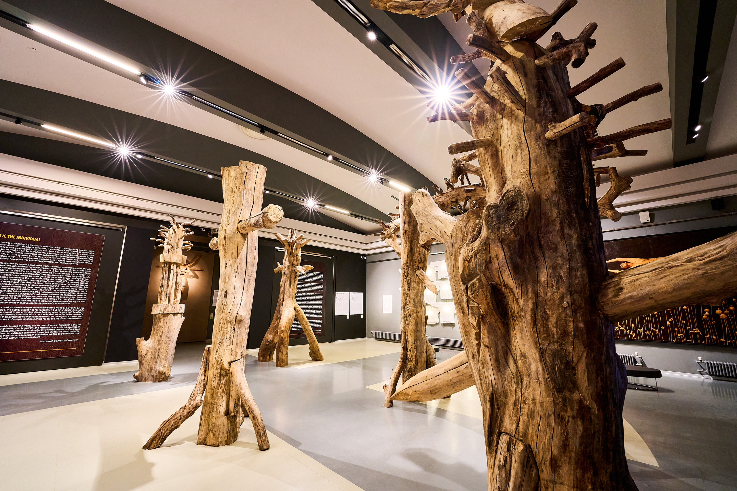 Интерьеры музея современного искусства Erarta в Санкт-Петербурге