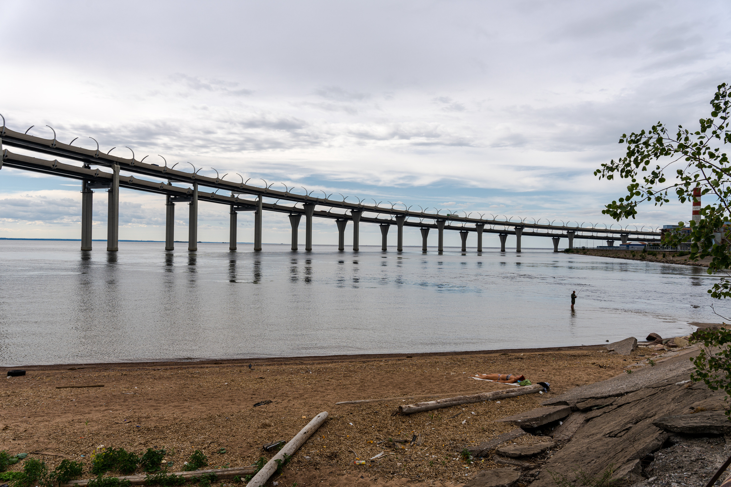 Вид на ЗСД с Канонерского острова в Питере