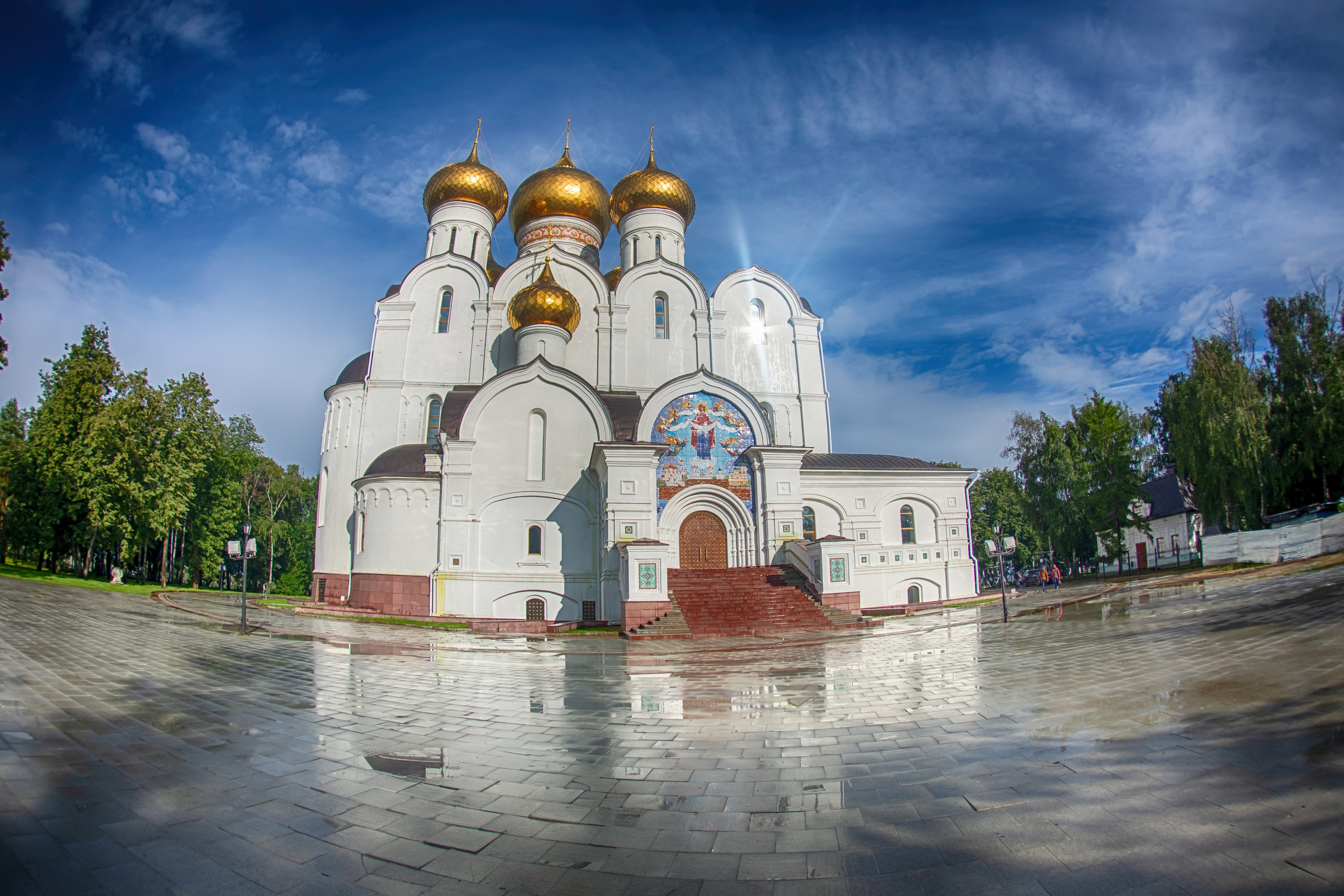 Ярославль. 1000 куполов России, фотопроект Вадима Квятковского и Надежды Ельцовой