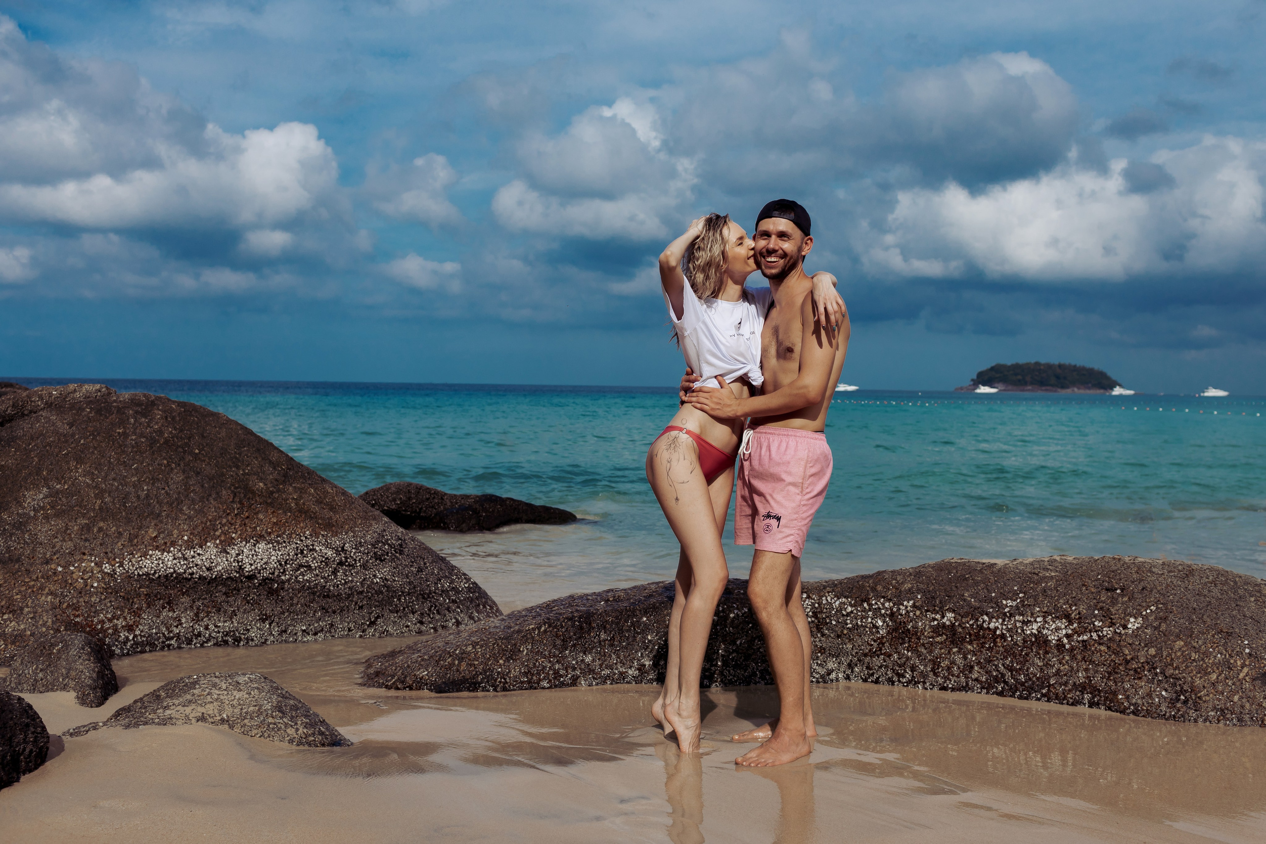 Prices for photo shoots in Phuket. Photographer in Phuket. Photographer Thailand