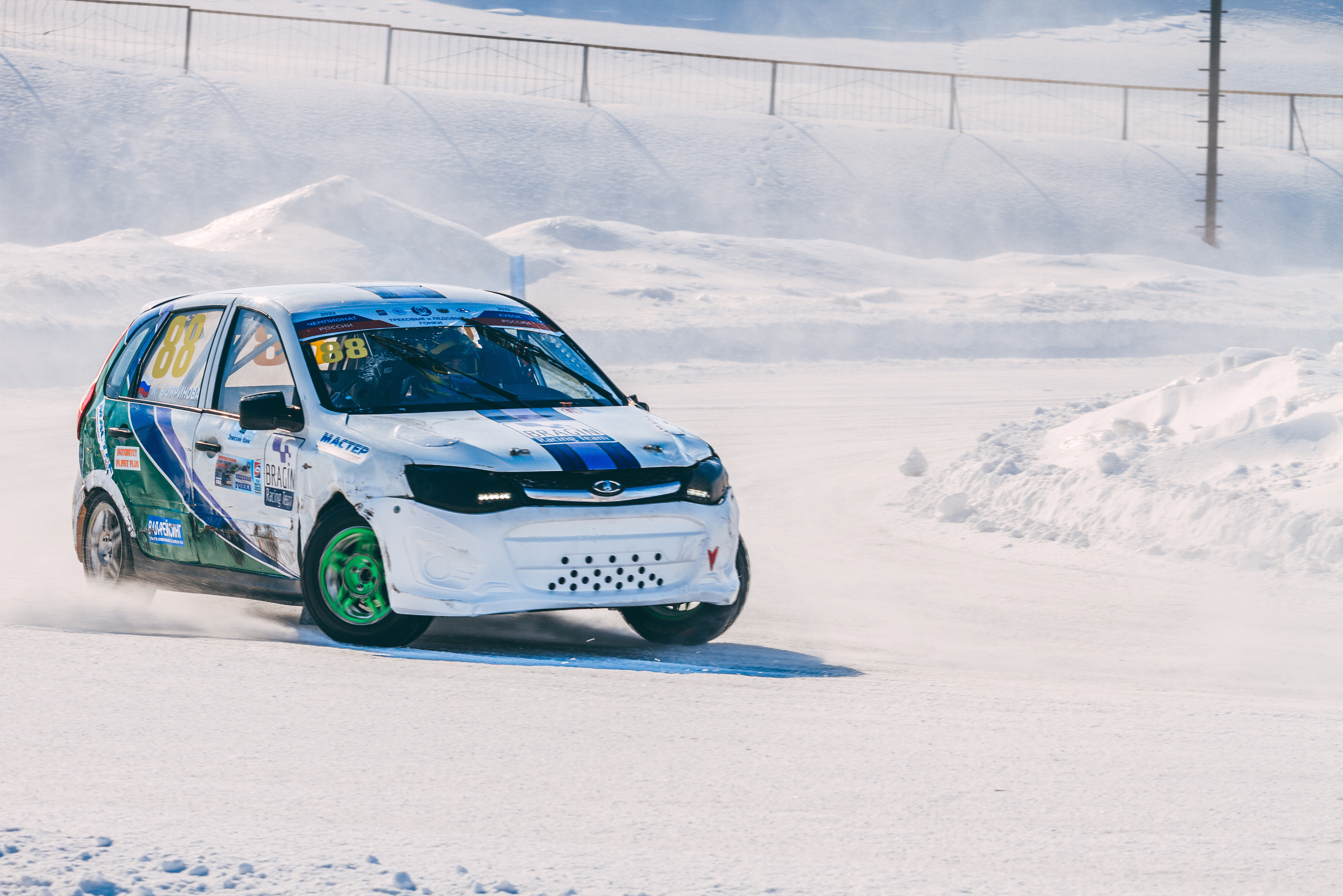 Пятый этап чемпионата России по ледовым гонкам. Фотограф Левченко Денис