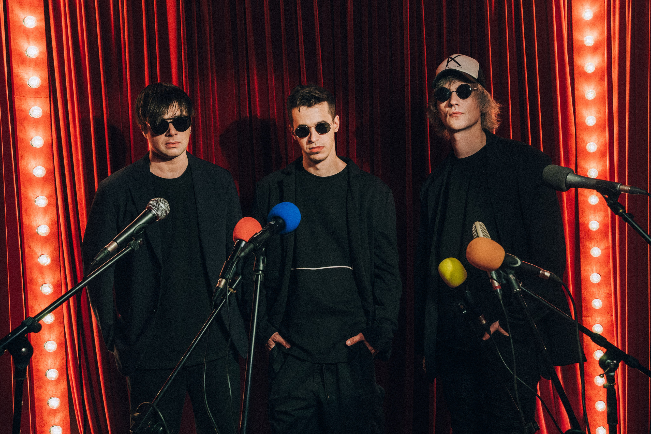 Группа ØMUTØM