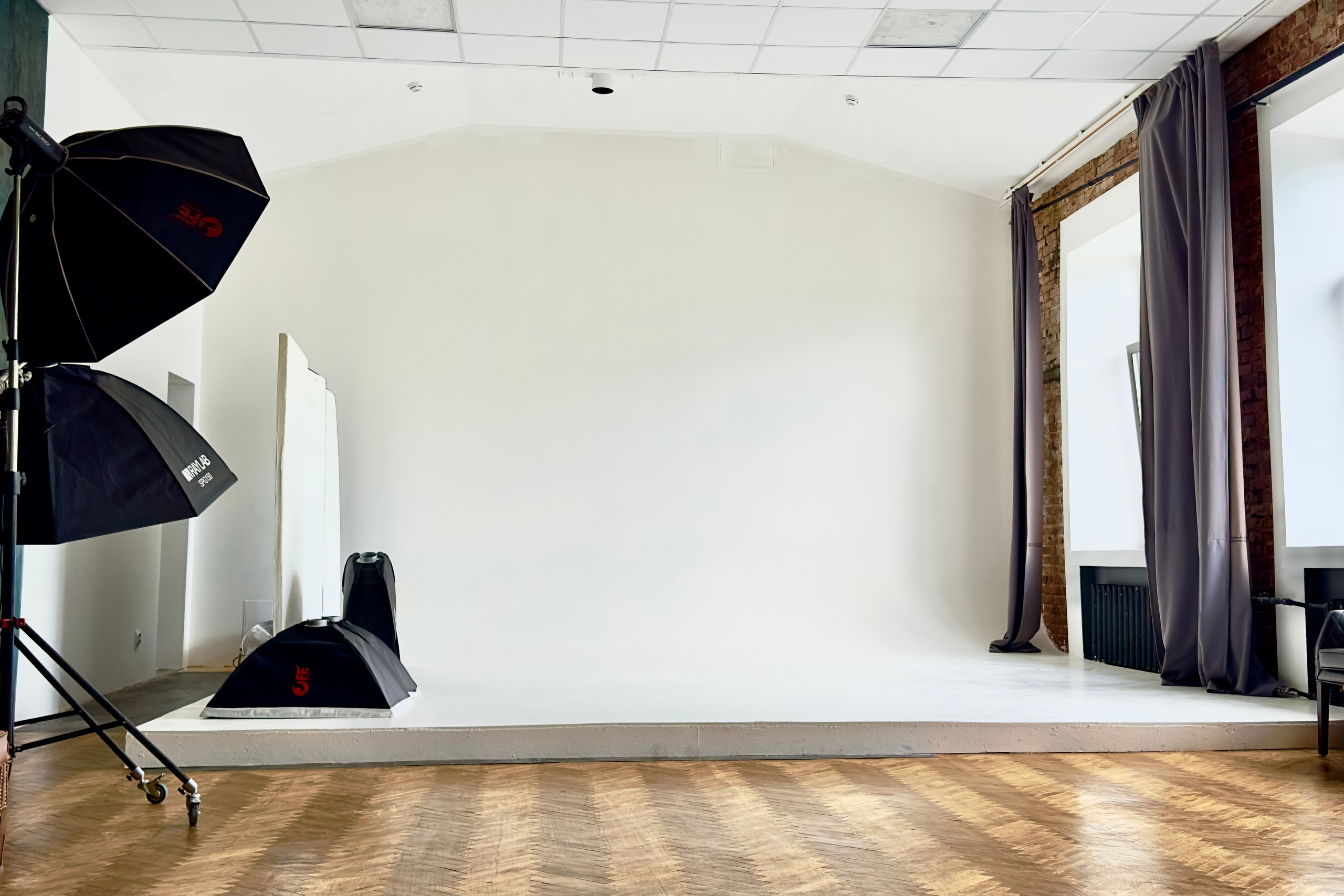 Фотостудия. Фотостудия и Автопортретная в Самаре | ИМПУЛЬС