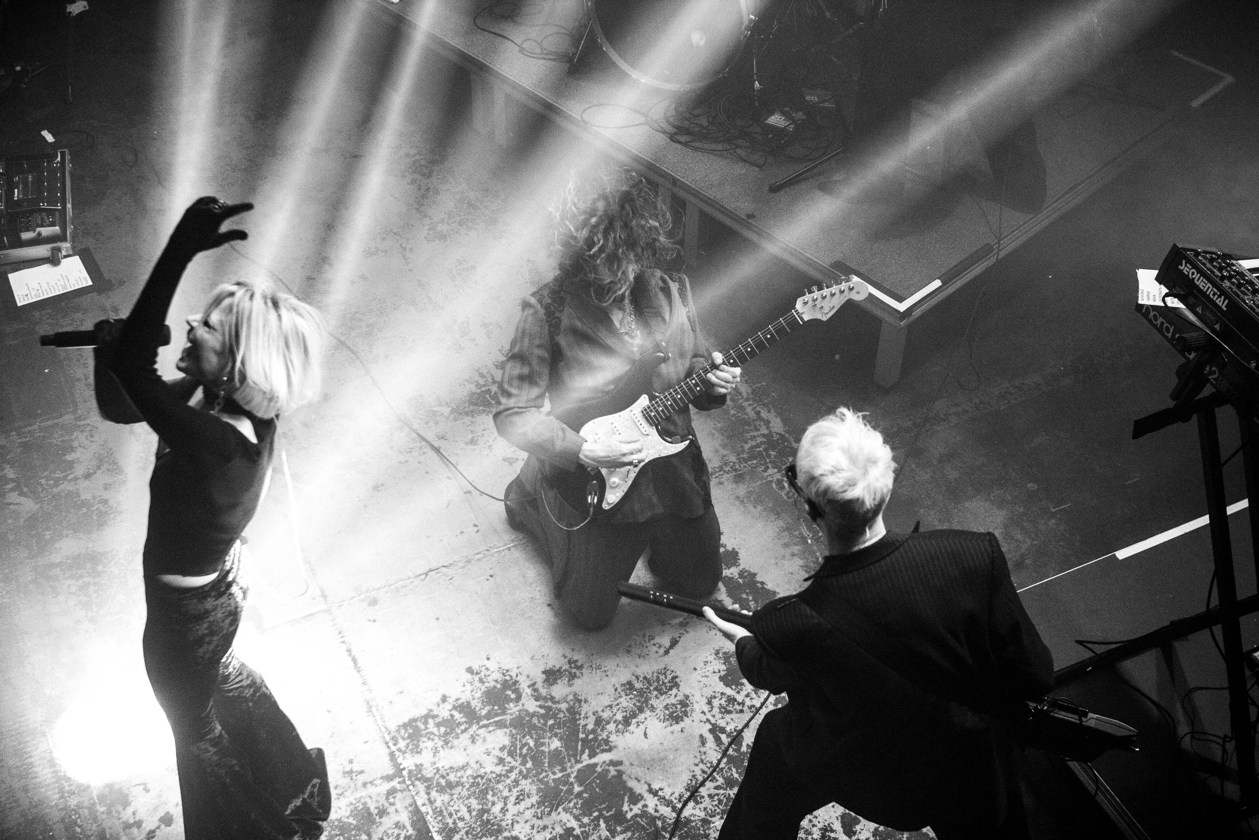 Фотограф для музыкантов, фотограф на концерт, концертный фотограф, съемка концерта, бэкстейдж фотограф