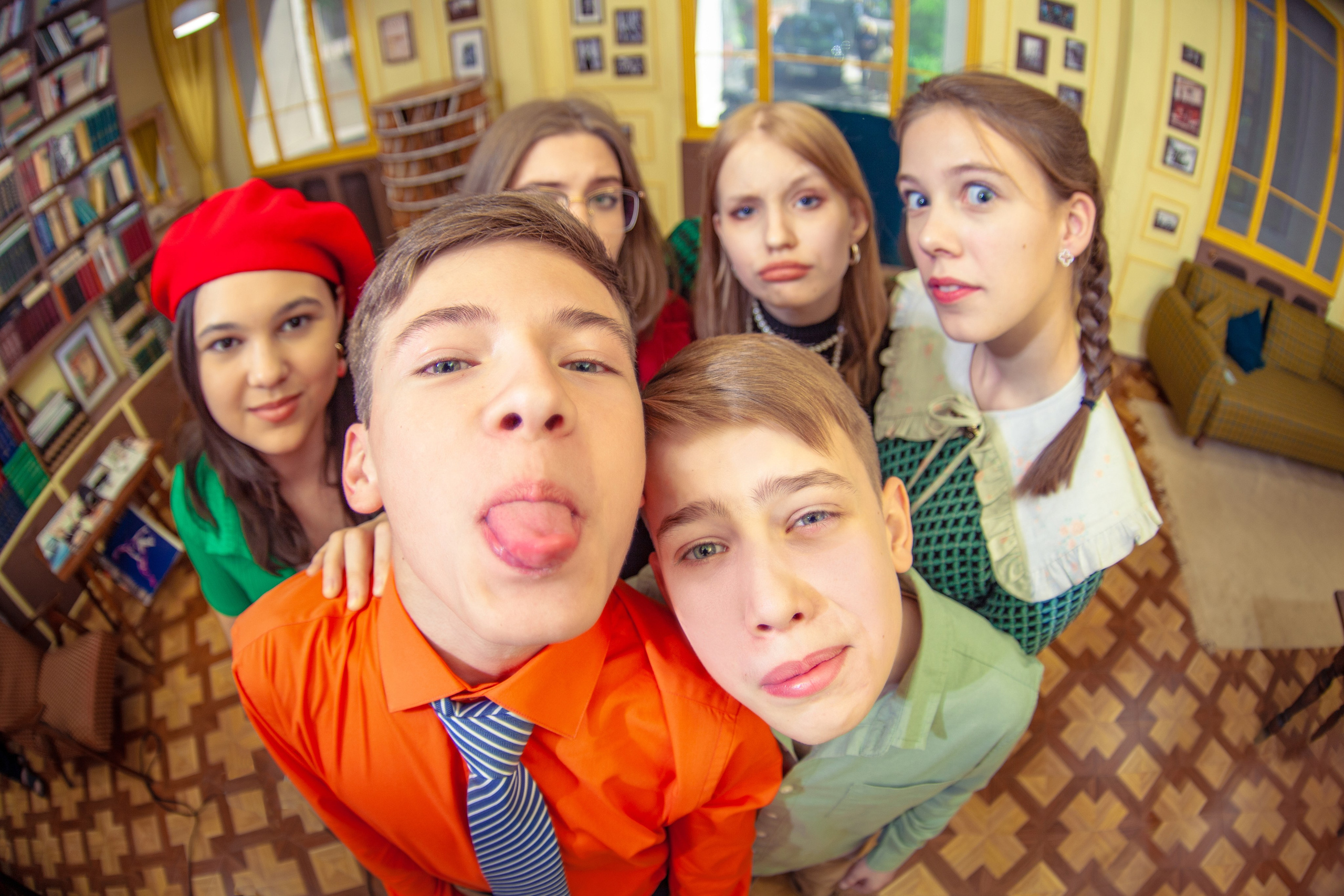 Съёмки для друзей. Выпускные альбомы в Москве и подмосковье от Вуколовой Татьяны