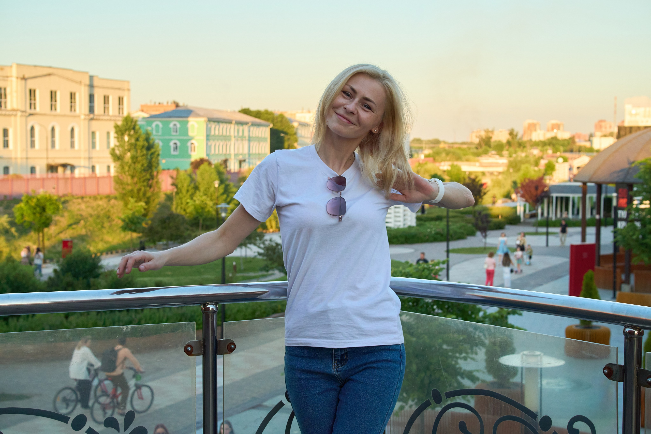 Фотосессия девушки на набережной в Туле. Как получить красивые кадры