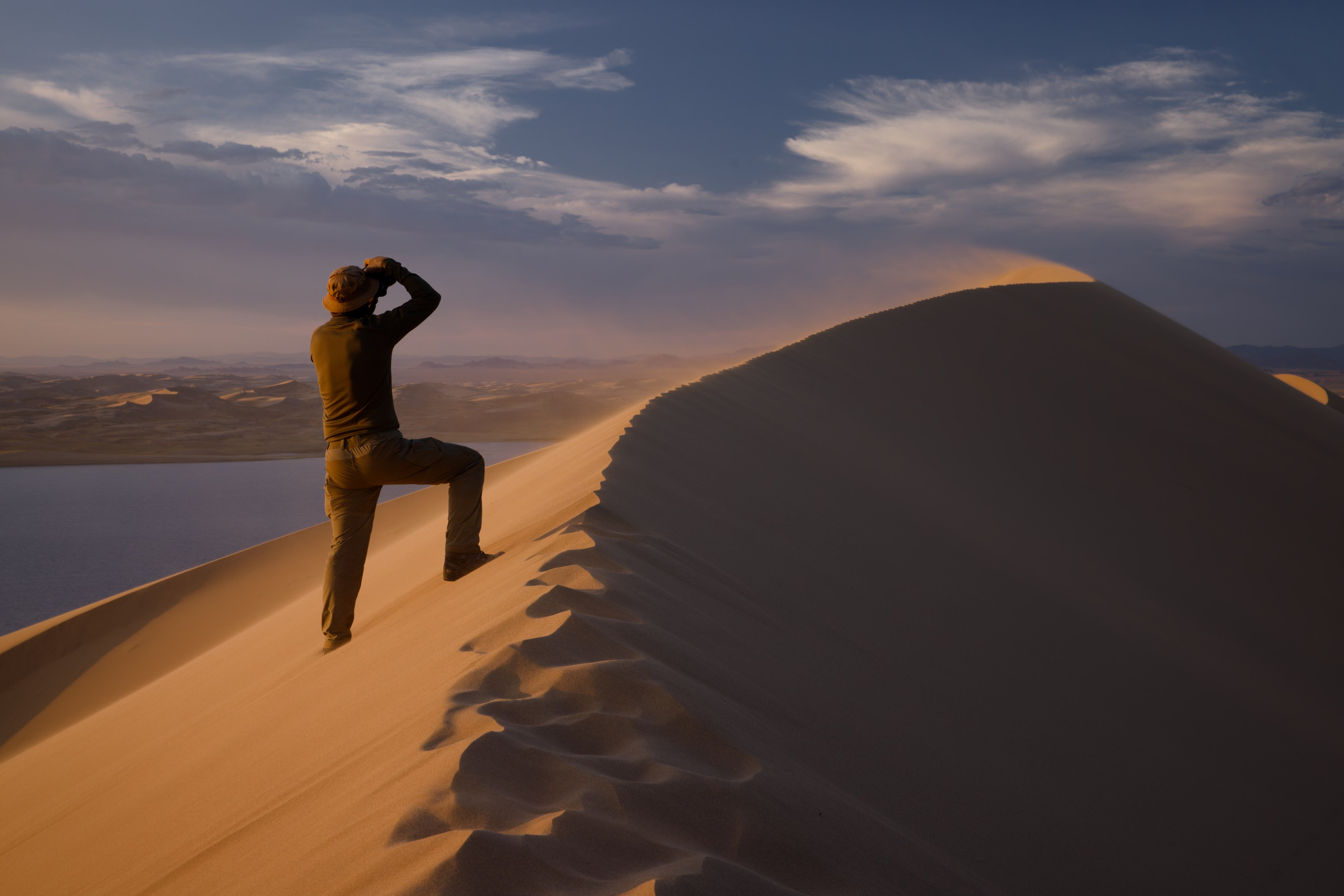 Экспедиция в Монголию (Гоби). Семоха Валерий. Фотограф