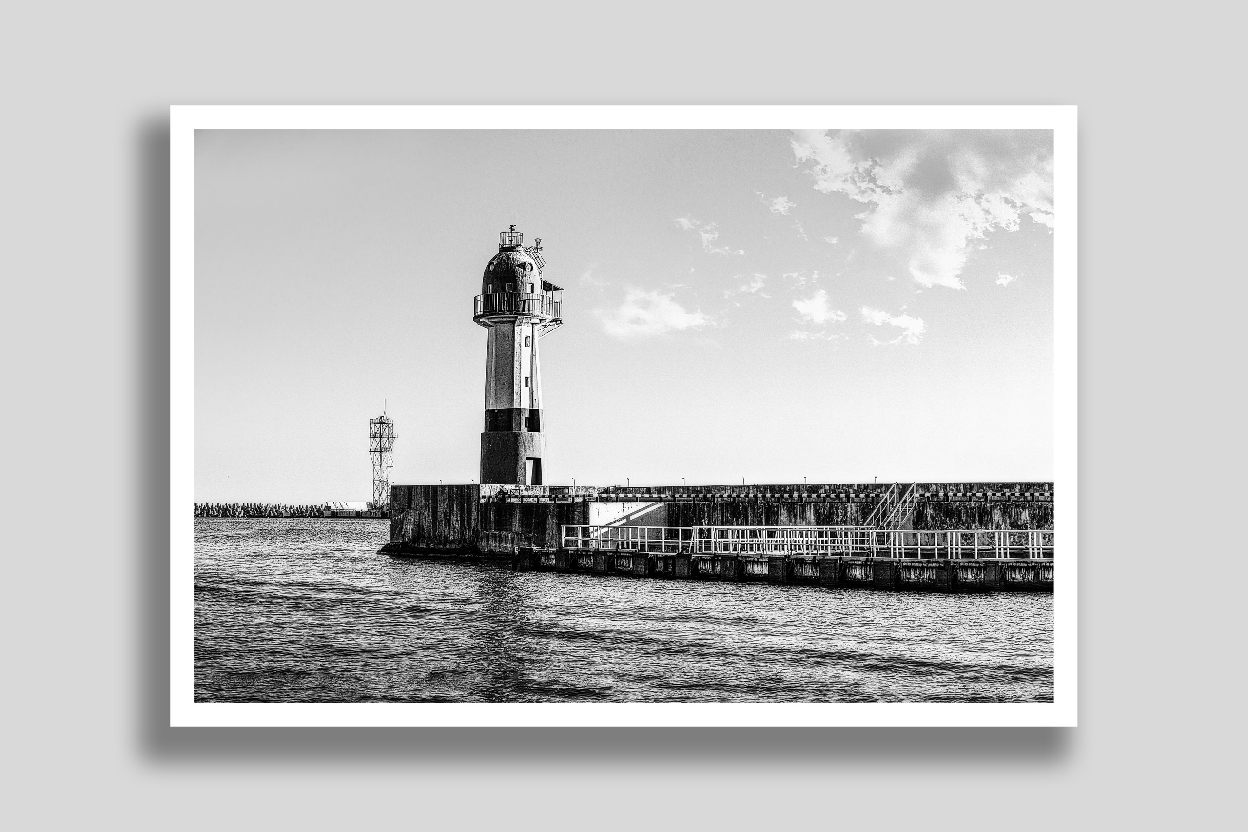 Черно-Белая Ч/Б Маяк море пейзаж Сочи