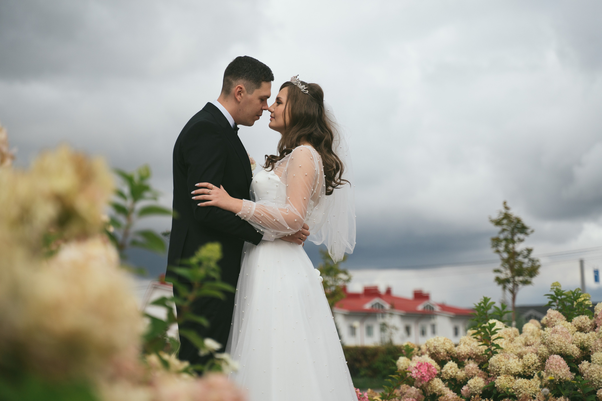 Свадебный видеограф. Семейный и свадебный фотограф Молодзяновская Елена