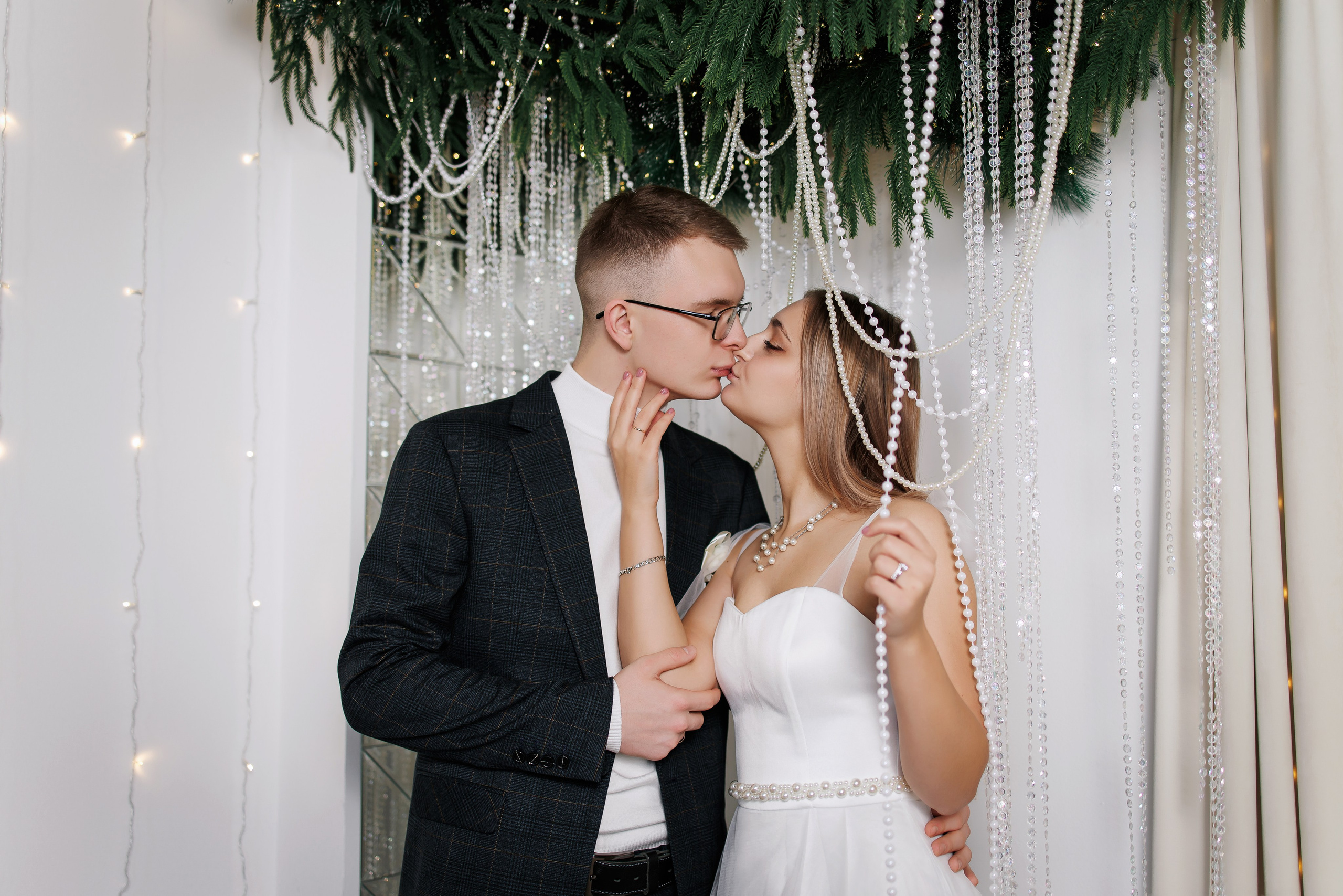 Новый год 2025-2026. Интерьерная фотостудия Background в Омске