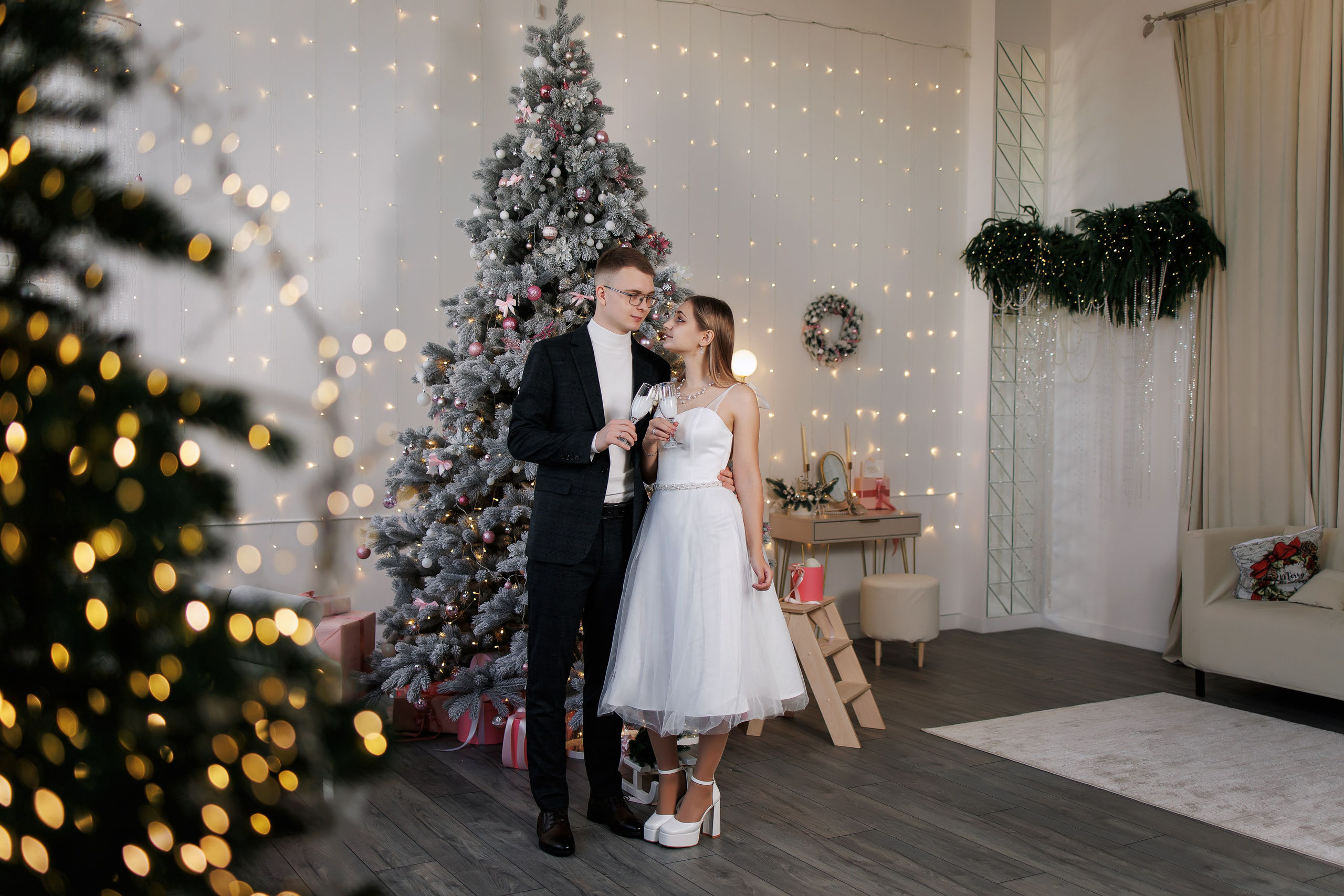 Новый год 2025-2026. Интерьерная фотостудия Background в Омске